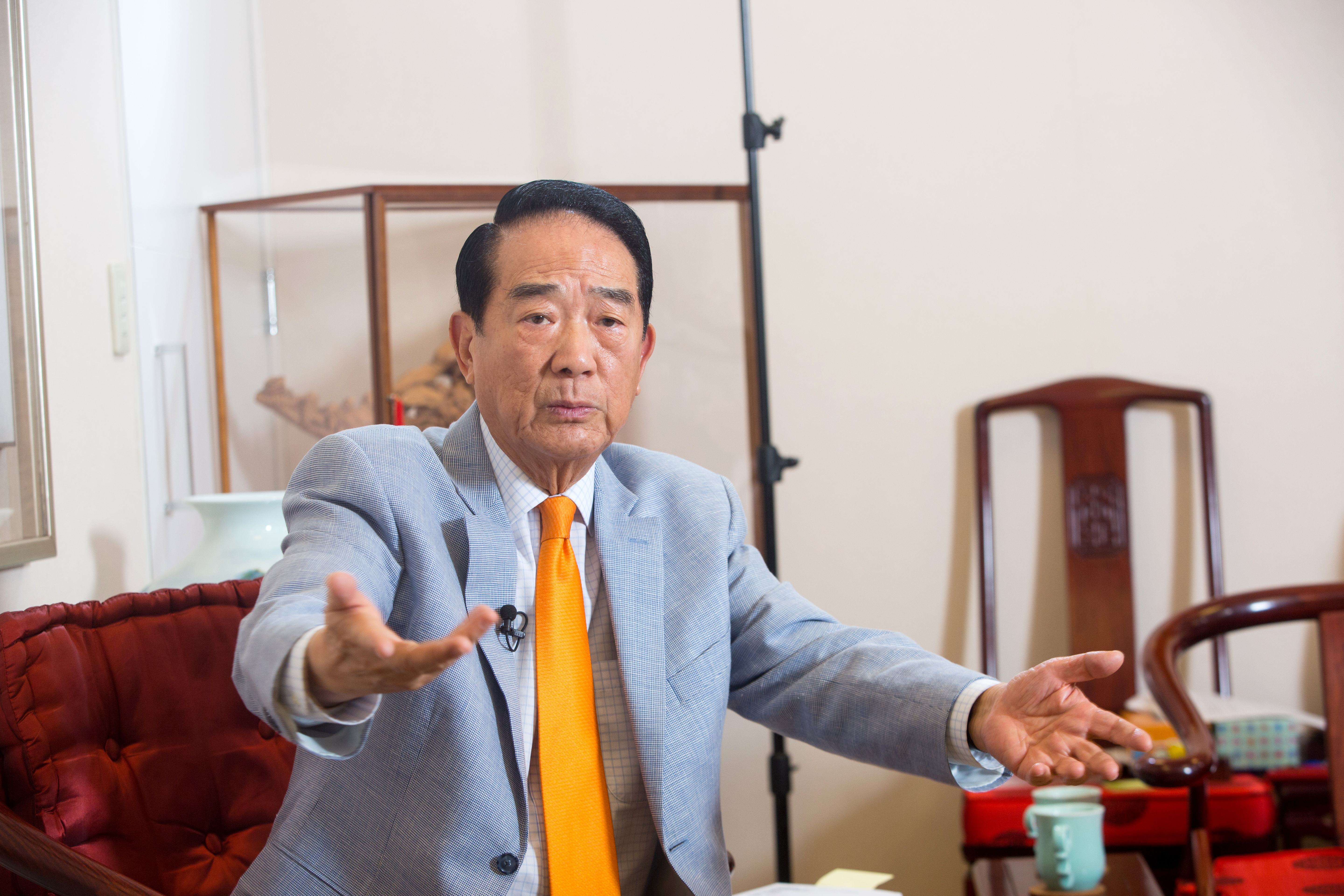 親民黨主席宋楚瑜被外國機構揭露曾在瑞士信貸銀行擁逾4億元台幣之存款，引發質疑。（本刊資料照）