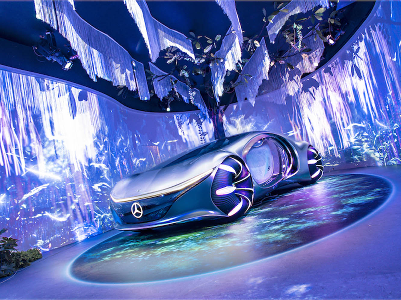 【概念車現身】源自納美物種　Mercedes-Benz Vision AVTR現身信義