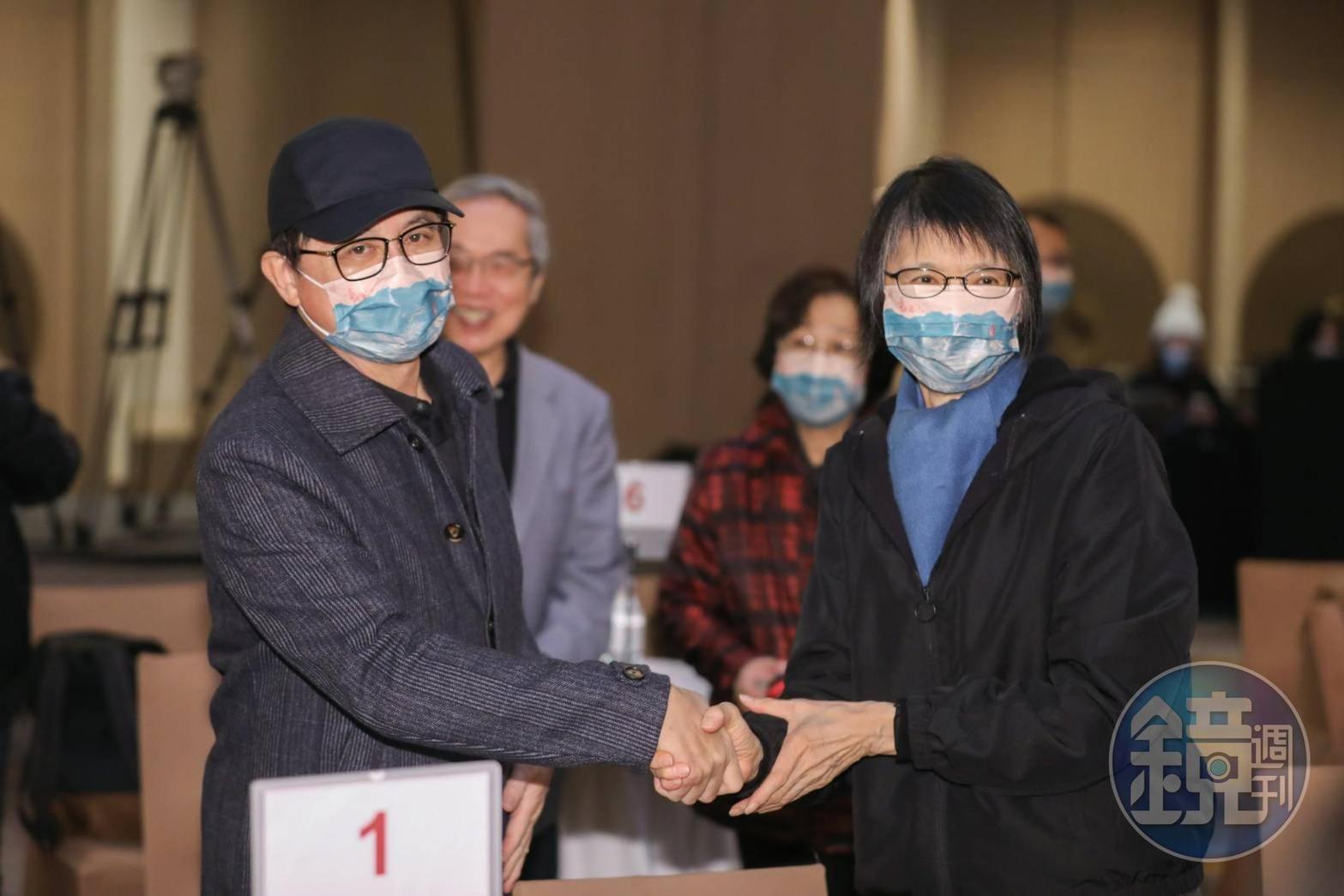 前總統馬英九夫人周美青應童子賢之邀,不僅出席發表會,也參加了會後《願未央》首映。