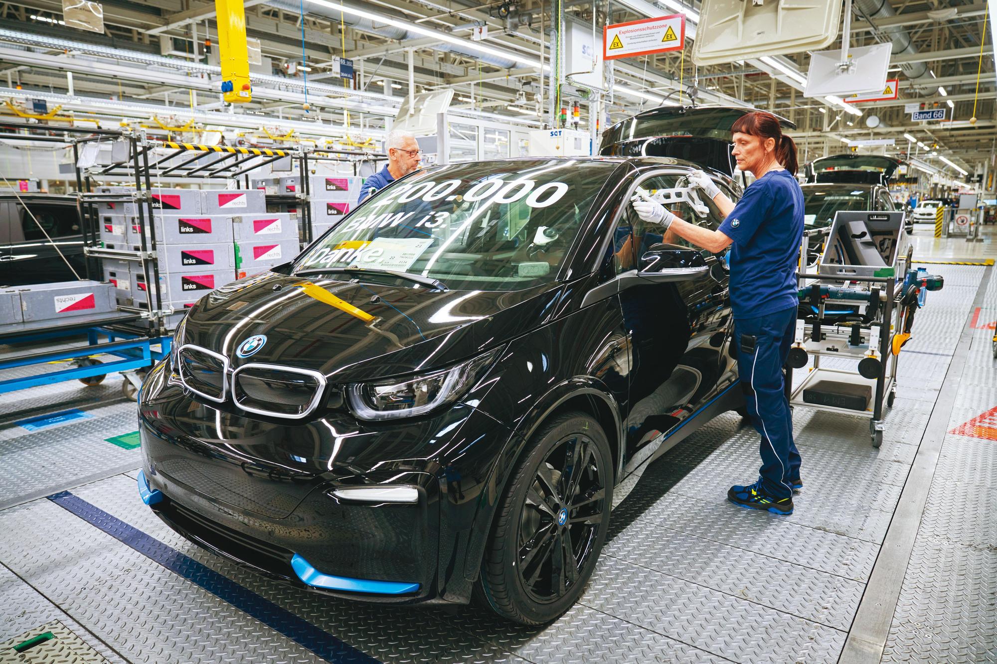 BMW、福斯汽車共同創立量子科技與應用聯盟,要找出量子電腦在汽車製造最貼切的應用。(BMW提供)