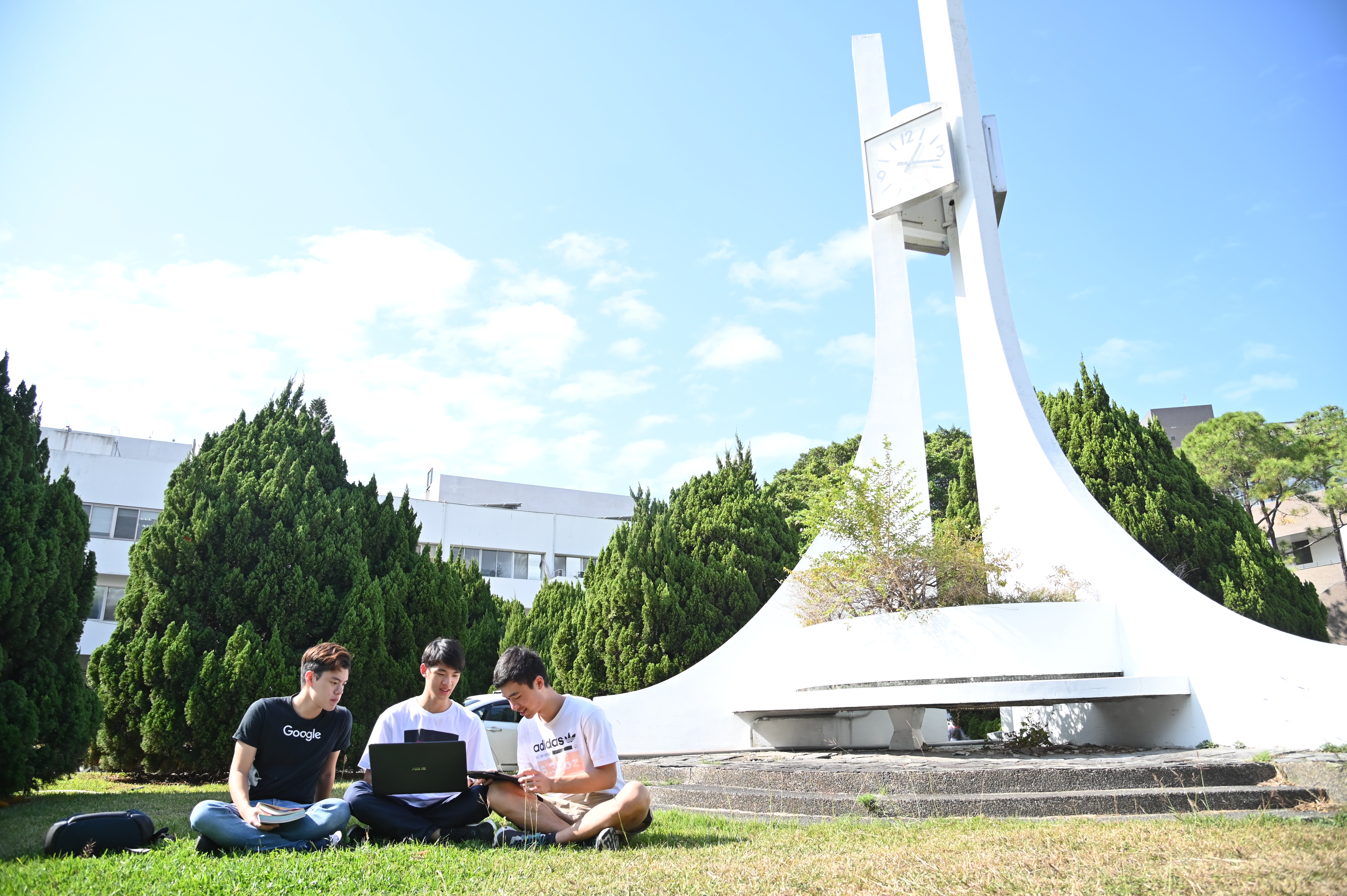 清華大學開辦「比鄰計畫」，助烏克蘭返台學生不停學。（讀者提供）