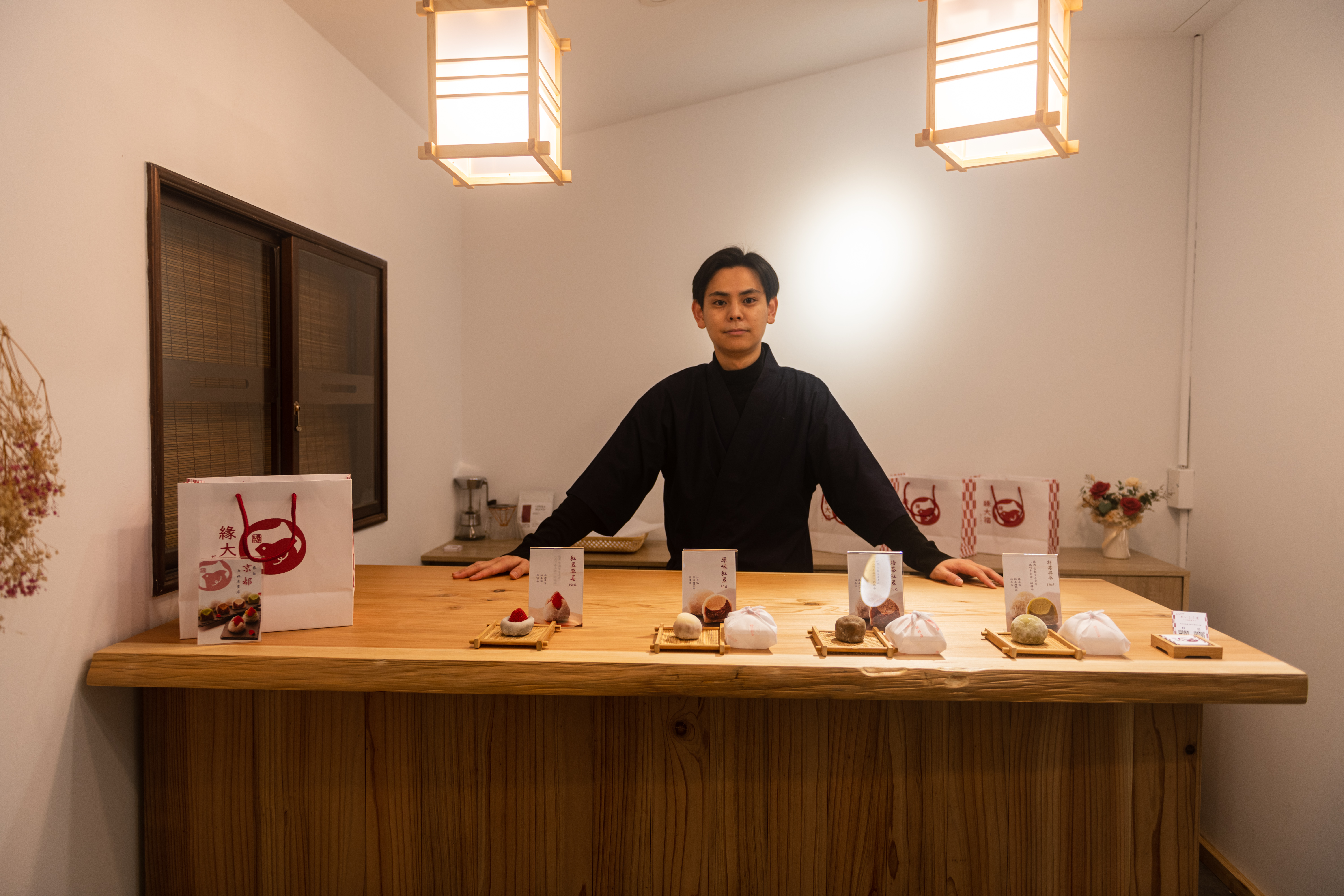 原健介從日本京都跑來台北開店，不過目前光復南路巷內的店面即將搬遷，詳情可追蹤緣大福粉絲團。