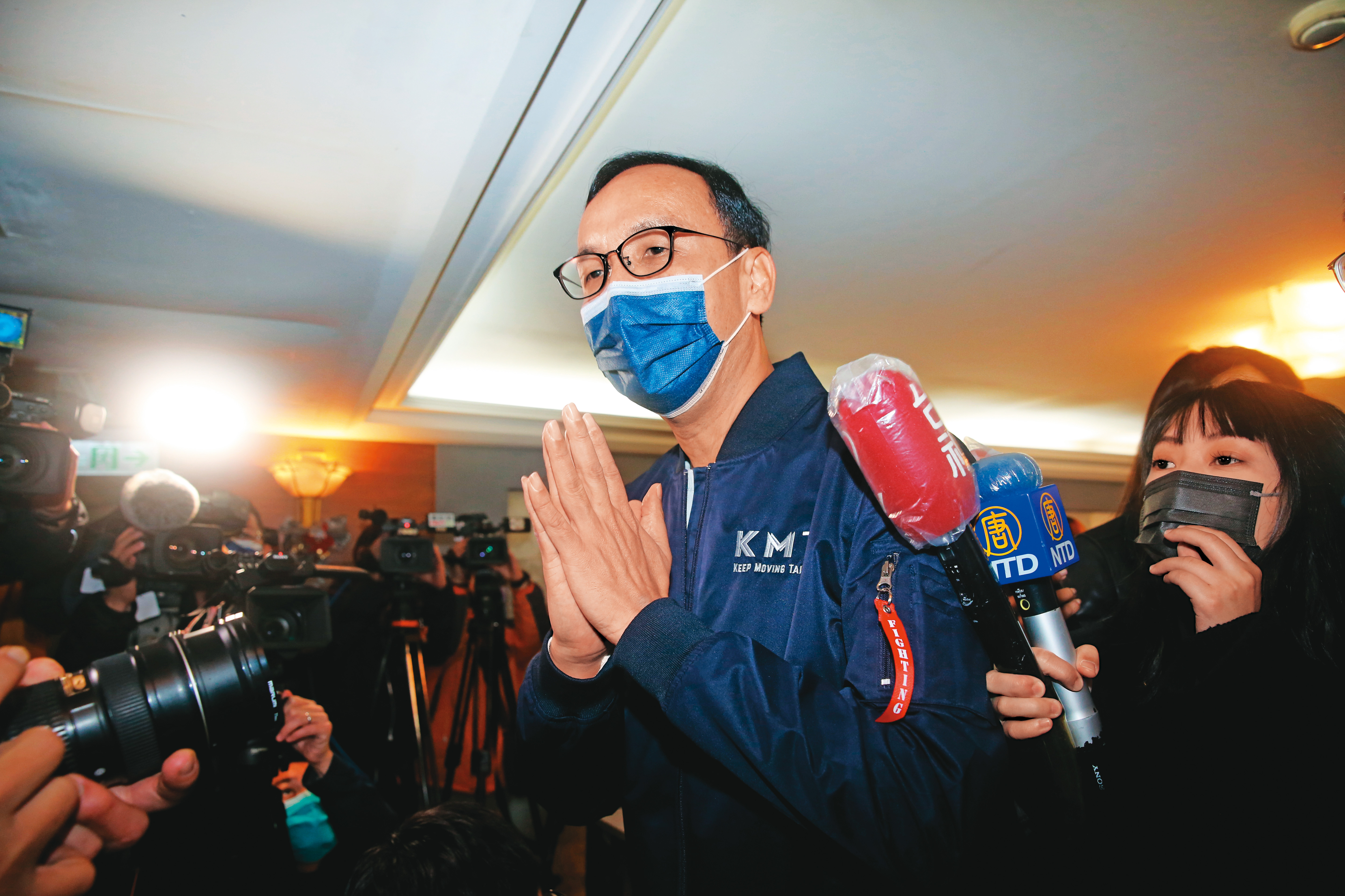 朱立倫日前脫口而出「敗類說」，在黨內掀起高度討論，被解讀是劍指戰鬥藍。