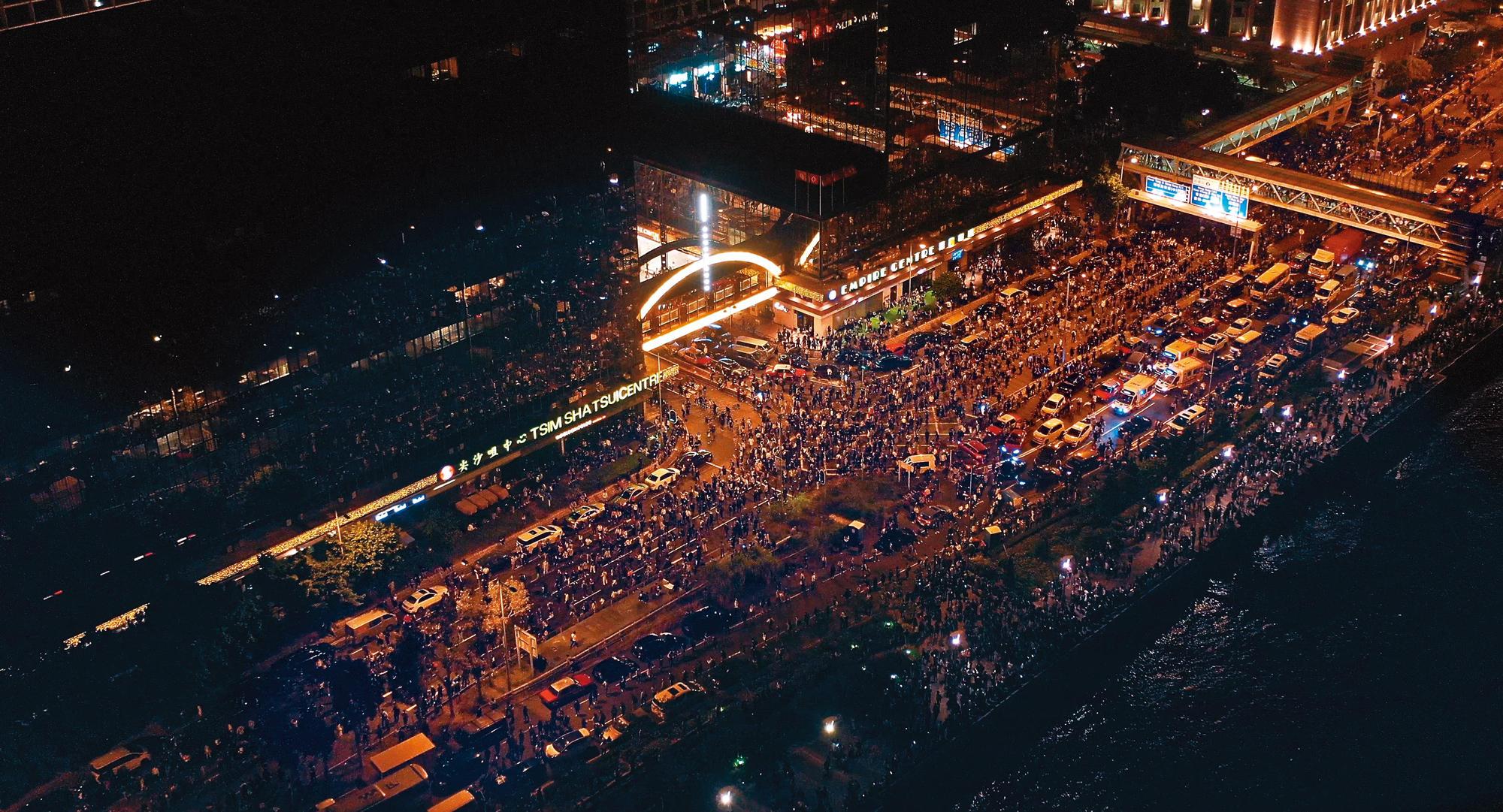 香港人民為了爭取民主自由走上街頭。（《時代革命》提供）