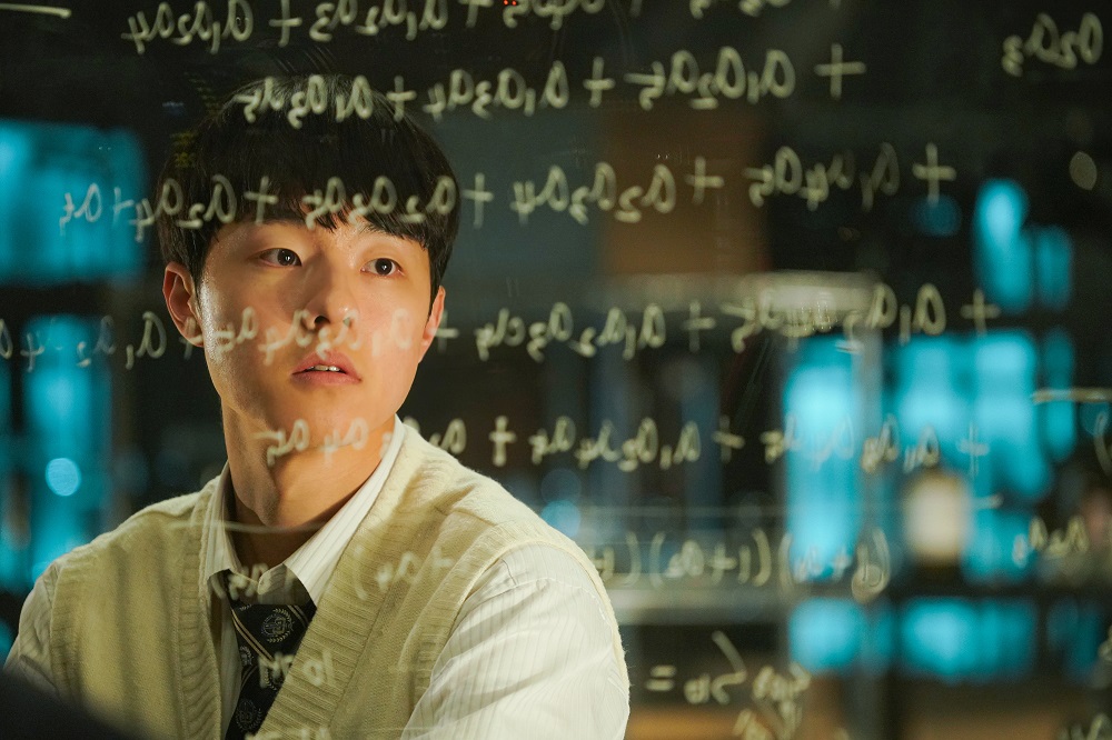 金東輝表示在試鏡時發現崔岷植前輩也在現場，讓他緊張到發抖。（車庫娛樂提供）
