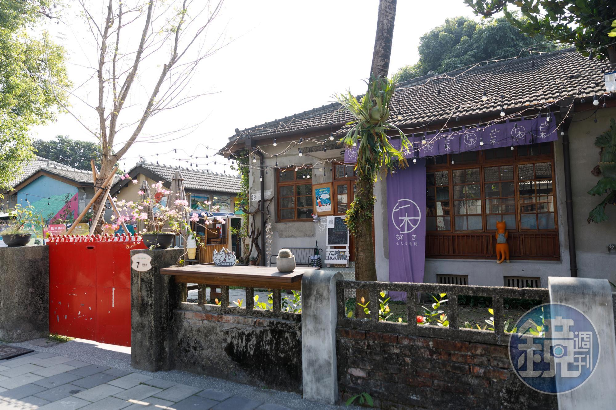 位在屏東市區的勝利星村,是現在非常夯的文創聚落。