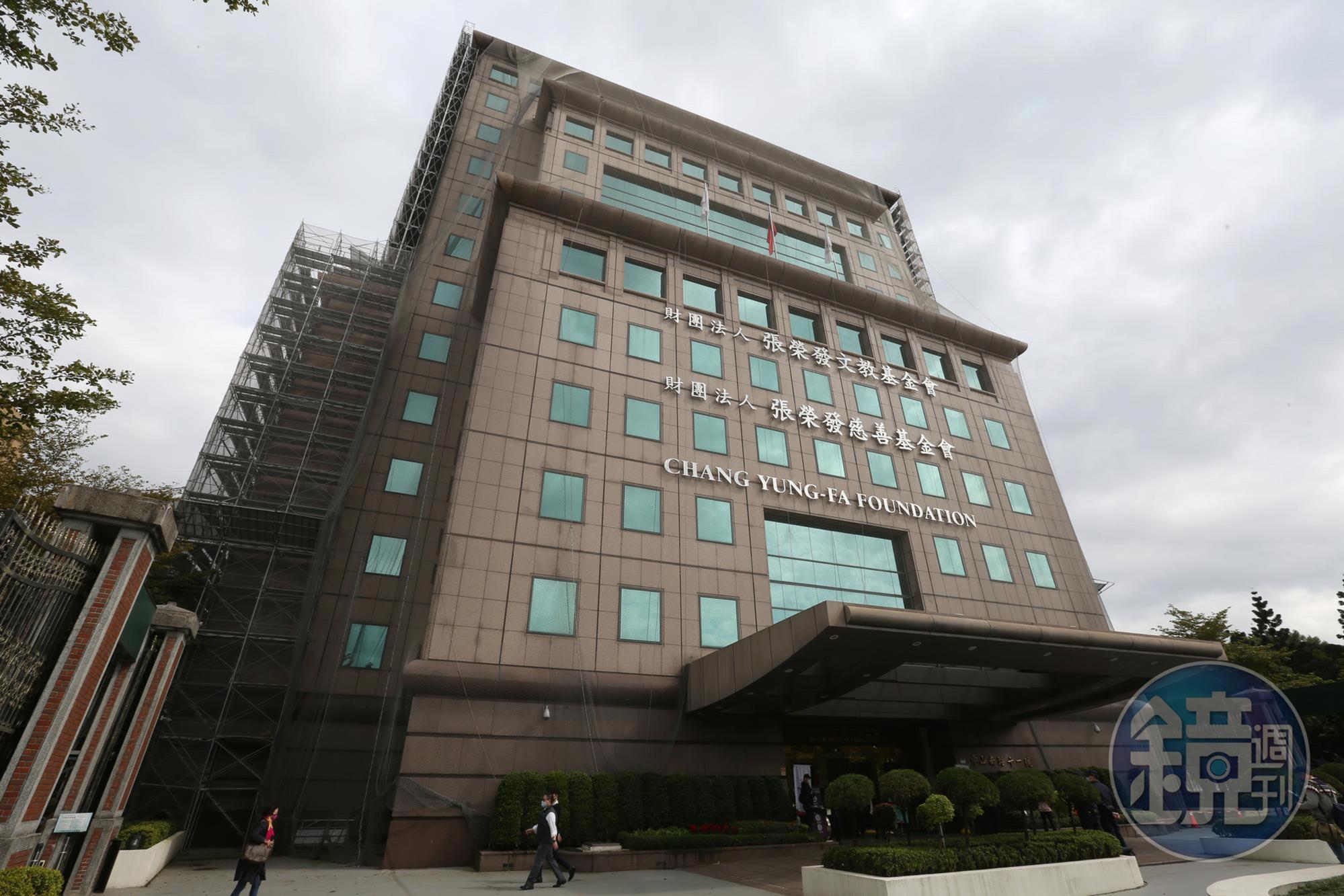 長榮國際今日改選董監事，由弟弟派拿下多數席次。