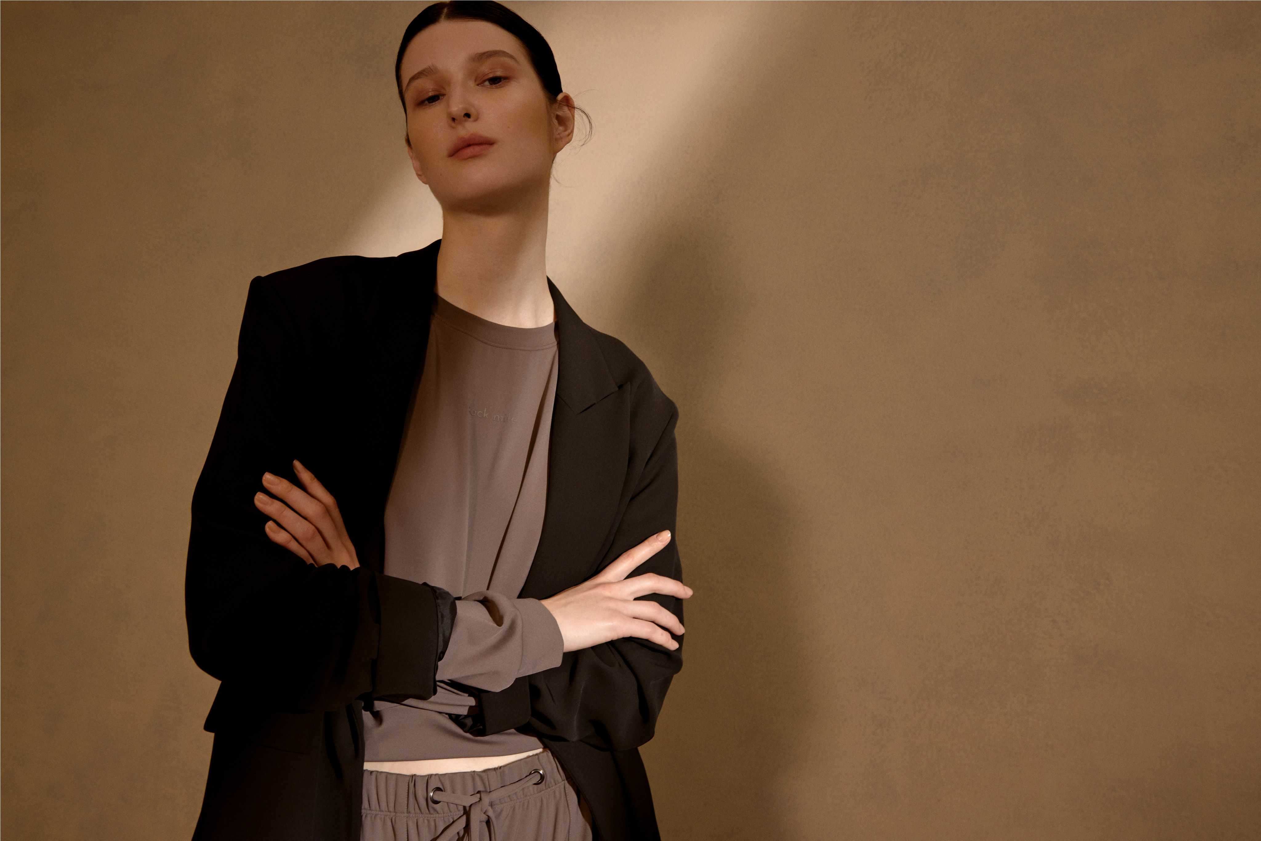 來自紐約的BLACK MILE，以TACTEL高階尼龍66超細纖維與具有運動服飾中CASHMERE的太空棉，打造系列商品。（ASPORT提供）