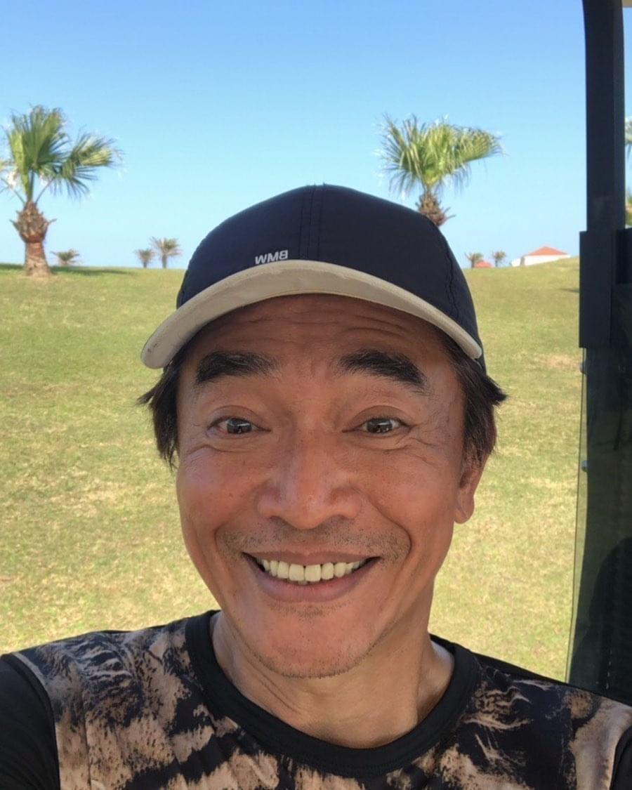 吳宗憲自拍影片，意外讓溫嵐戀情曝光。（翻攝自吳宗憲臉書）