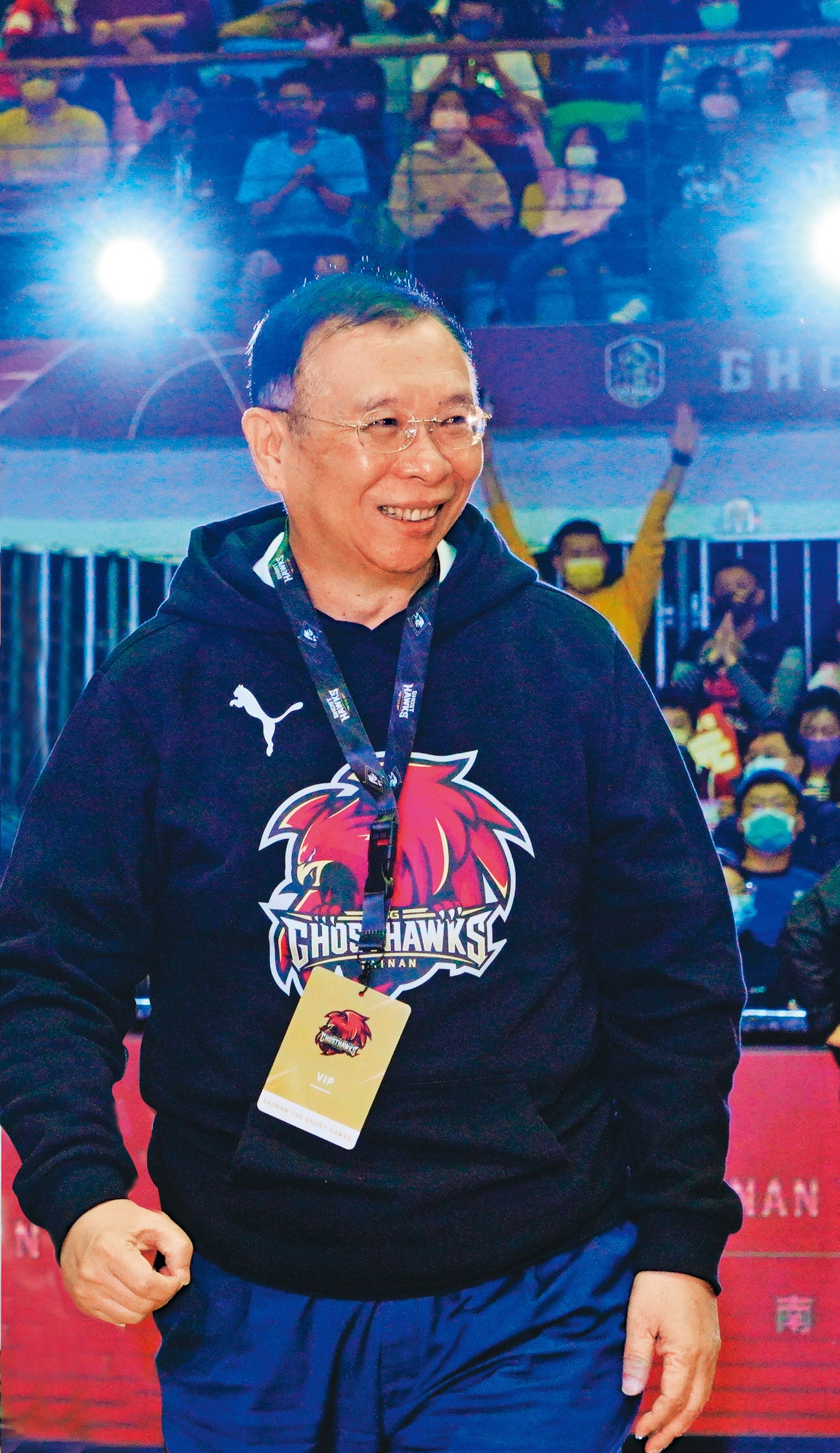 台鋼集團會長謝裕民創立台鋼雄鷹成為中職第6隊，首年預計投入10億元。