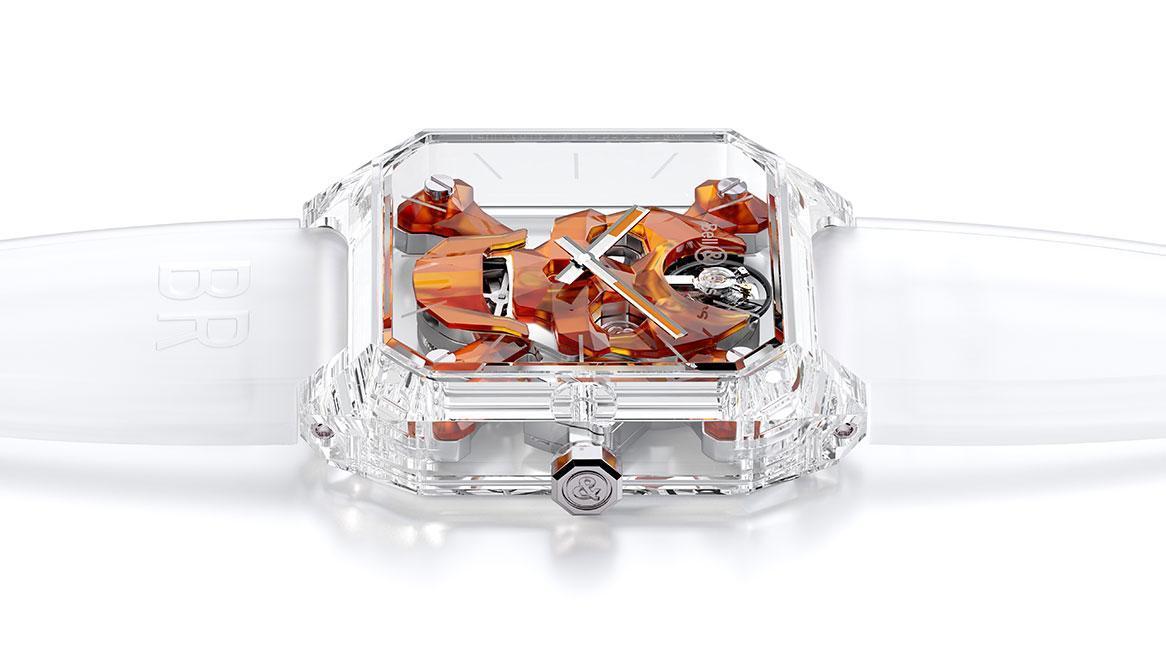 BELL & ROSS在2021年推出的Only Watch，率先把Cyber Skull腕錶換上藍寶石水晶錶殼。