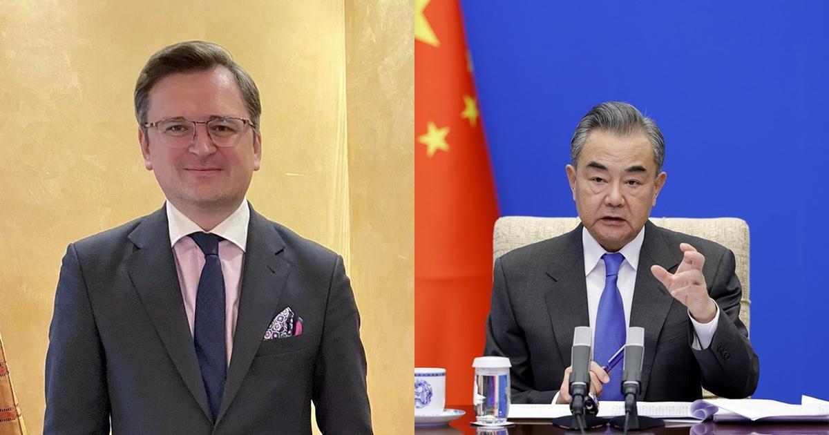 烏克蘭外交部長庫列巴(左)與中國外交部長王毅進行通話。(翻攝自推特@DmytroKuleba、中國外交部官網)