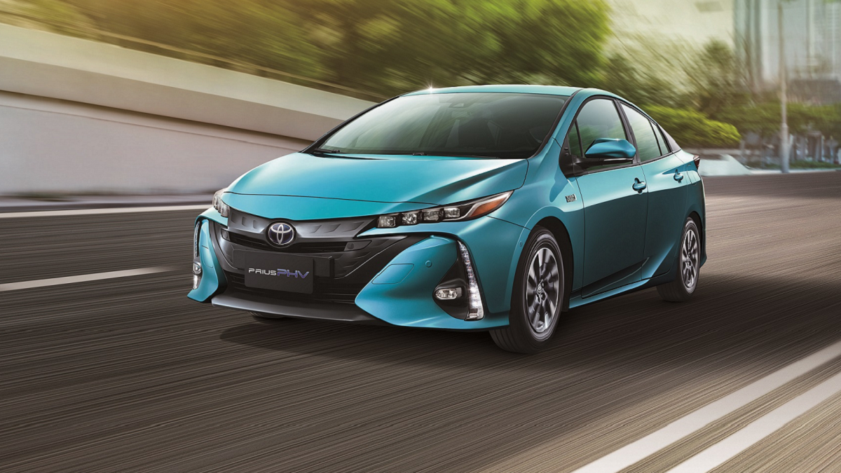 TOYOTA Prius PHV 1.8（116.9萬元起）