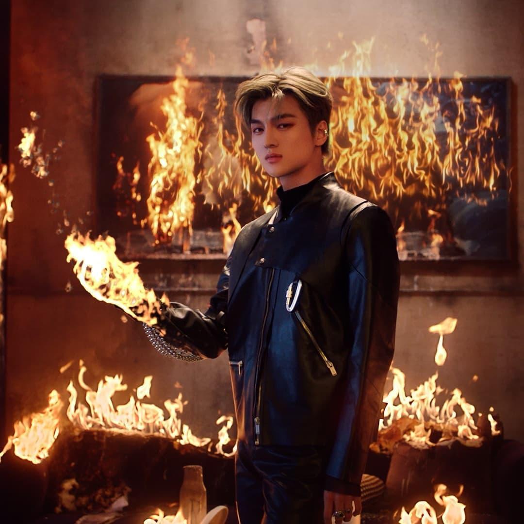 車俊昊說MV〈Villain〉裡面的大火場景是真實的，不是CG效果。（翻攝DRIPPIN IG）
