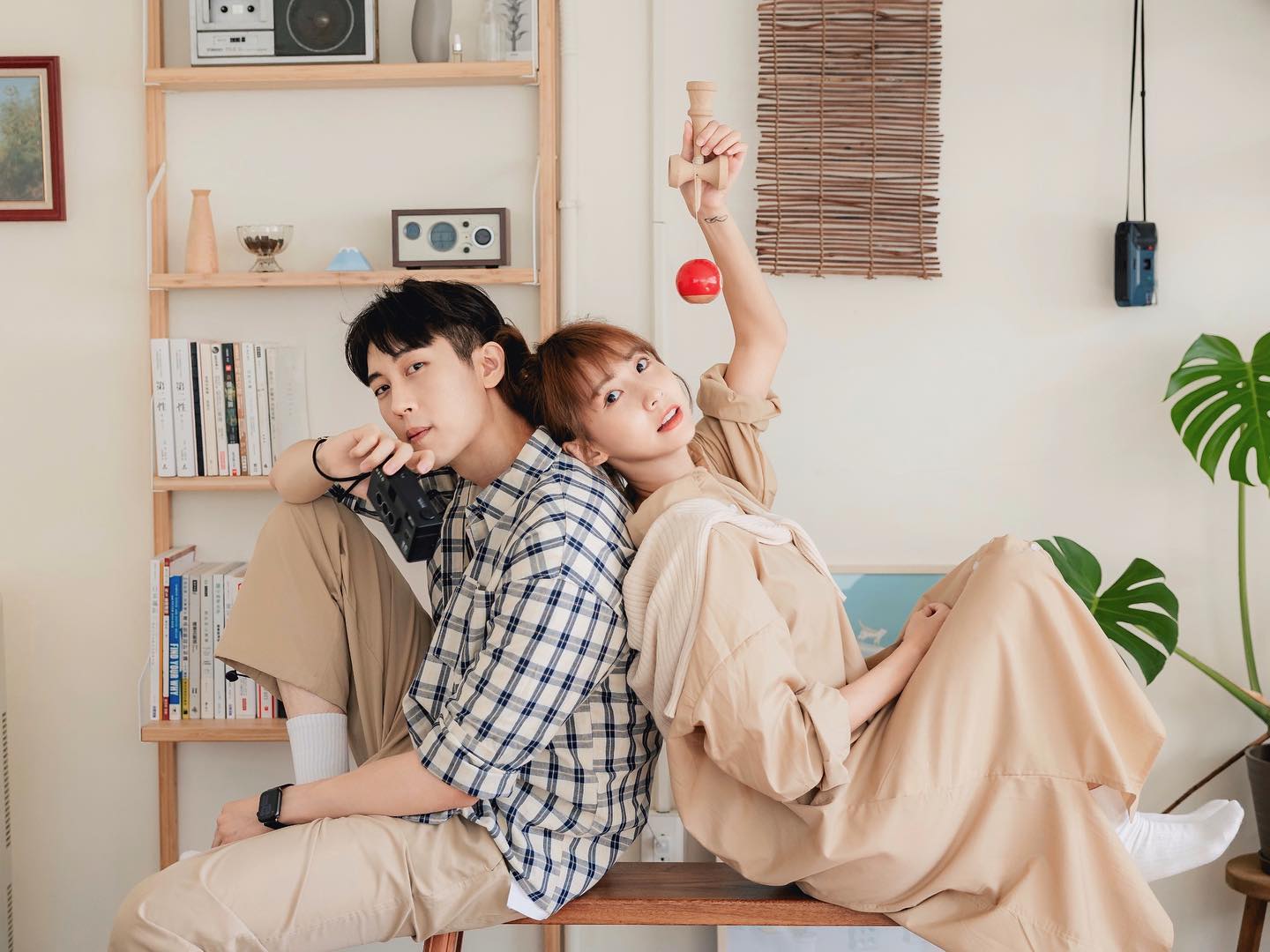 粿粿曝光求婚喜訊，和男友范姜彥豐積極討論婚期當中。（翻攝自粿粿臉書）