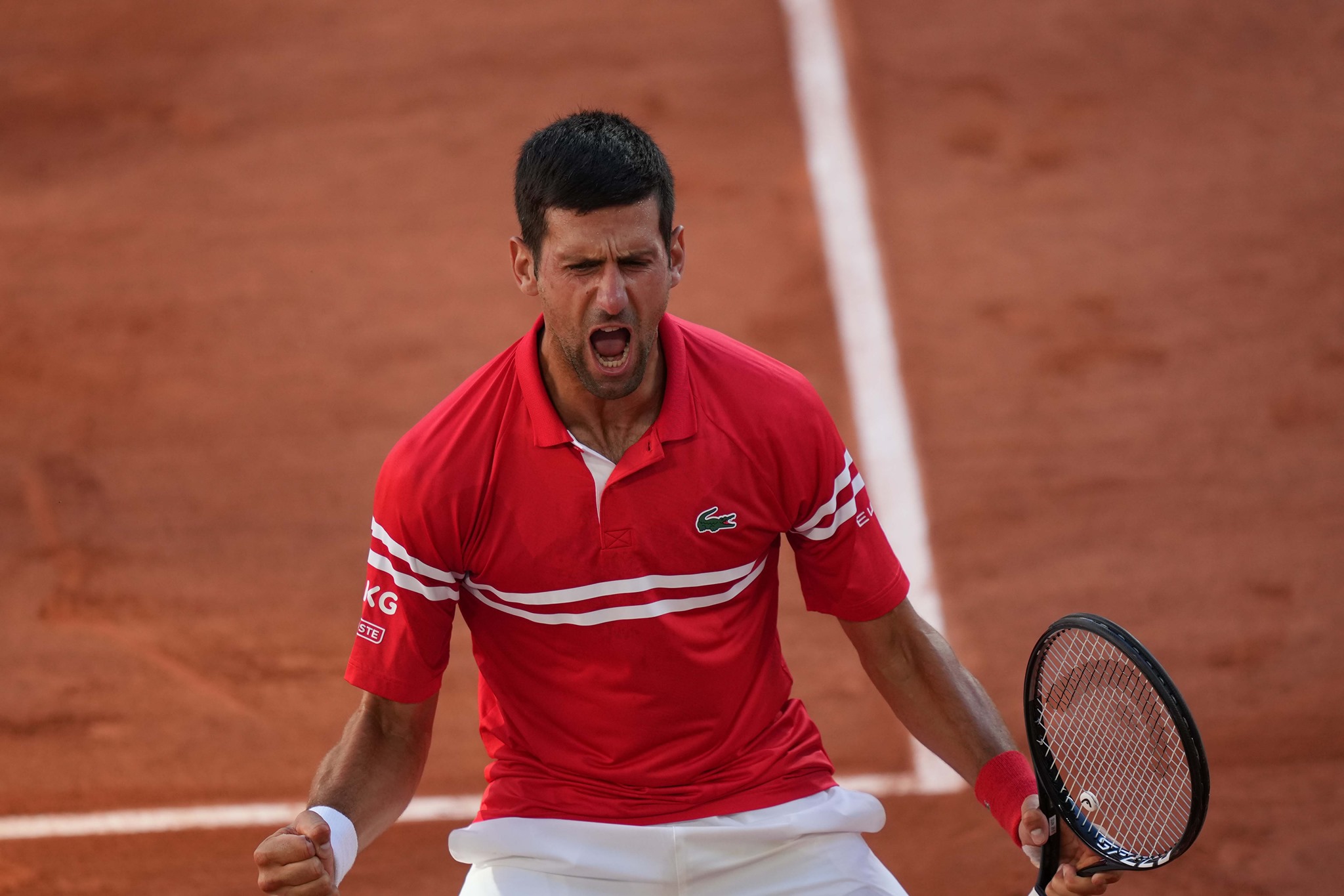 法網防疫鬆綁，參賽不再需要出示疫苗護照，讓喬科維奇有望挑戰衛冕。（翻攝自法網臉書）