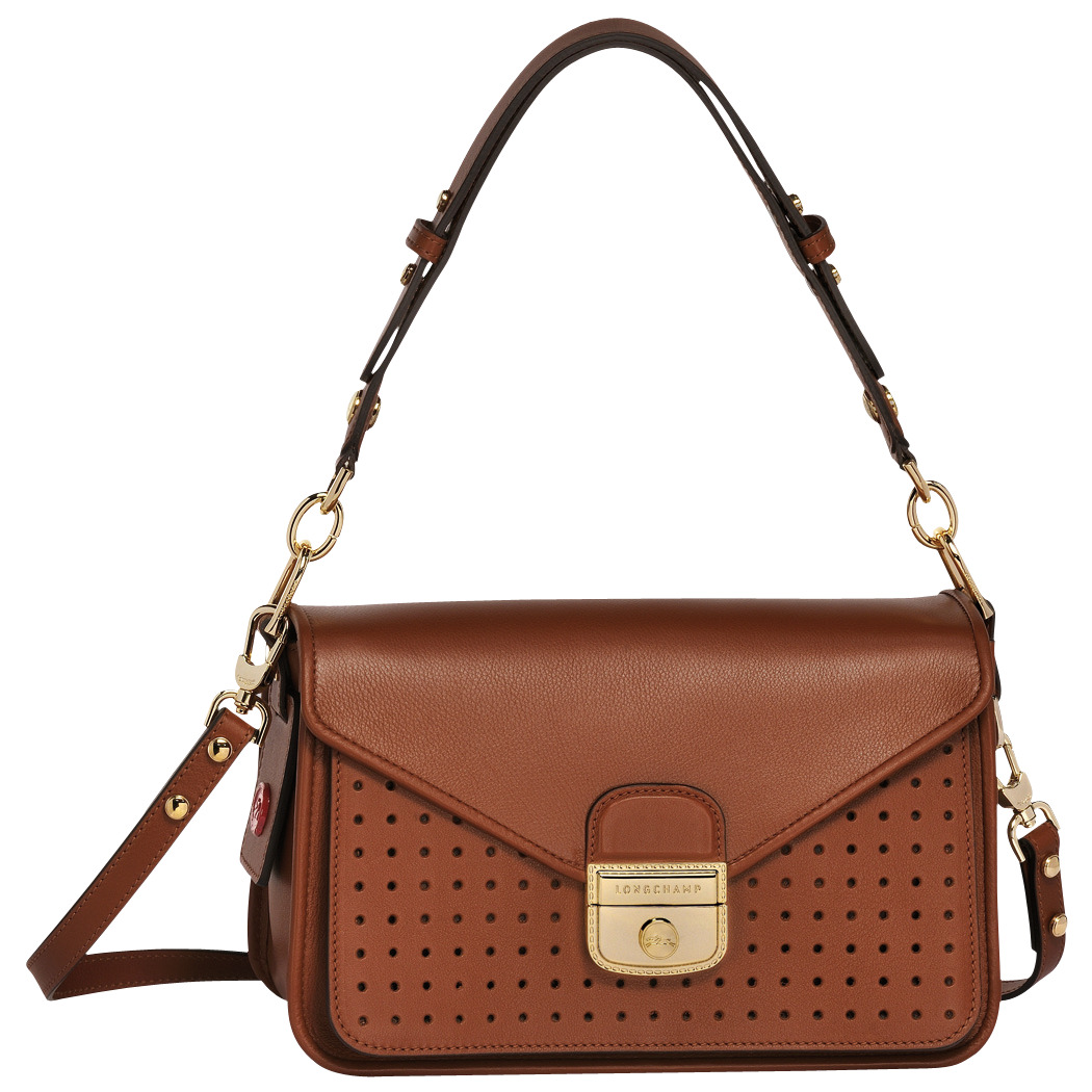 Mademoiselle LONGCHAMP系列白蘭地酒色斜揹袋。NT$36,000（LONGCHAMP提供）
