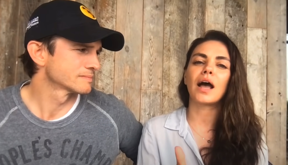 蜜拉庫妮絲（右）與老公艾希頓庫奇（左）為烏克蘭受難的平民募資。（翻攝自gofundme YouTube頻道）