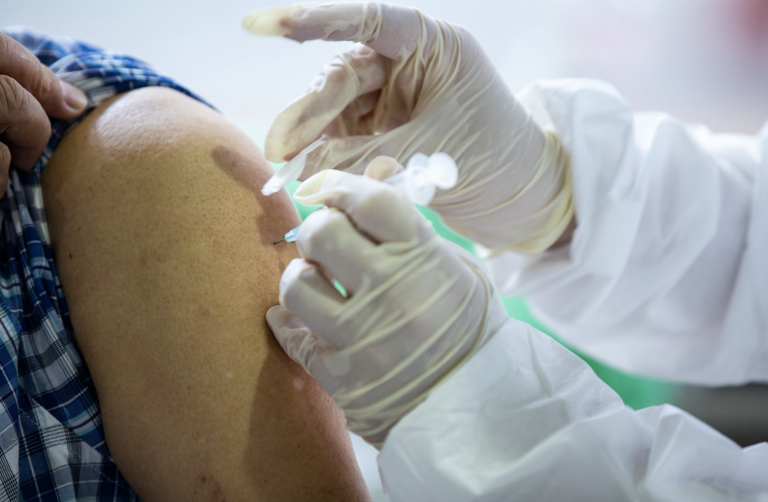 200多萬劑AZ疫苗最晚5月下旬全數過期，中央流行疫情指揮中心指揮官陳時中表示，過期了也只好報廢。（資料照，示意圖）