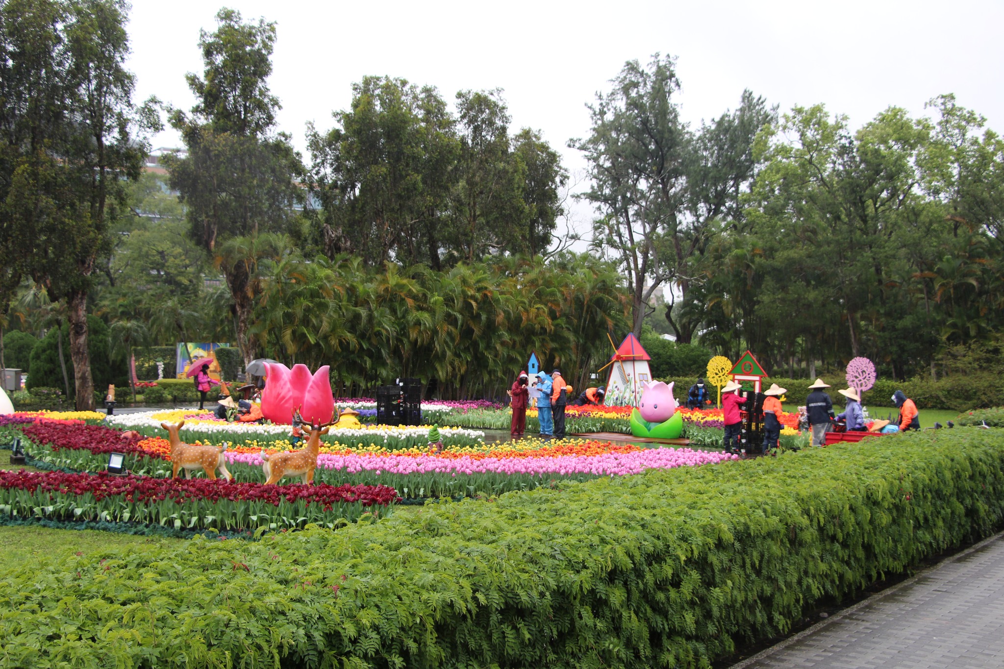 一名確診者曾於週末前往士林官邸遊玩一小時。（翻攝自士林官邸遊客臉書）