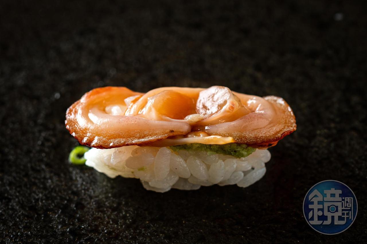 「貝唇」Q彈帶脆。(2,680元套餐菜色)