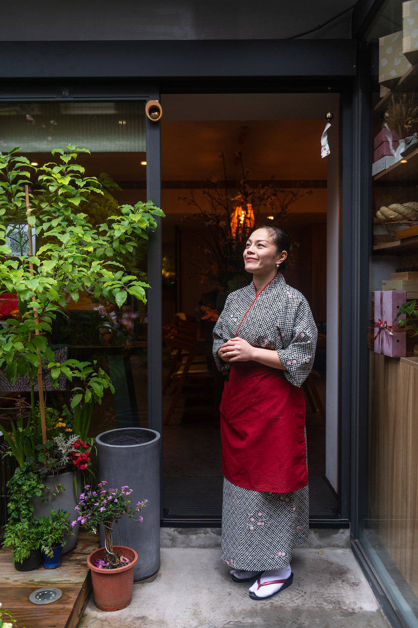 林珮緹結合花藝、料理、水果選品及甜點，打造獨樹一幟的甘味茶屋。