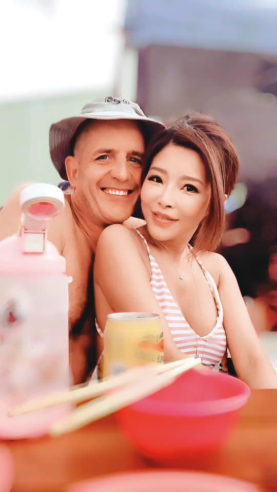 李愛綺與美籍丈夫共同經營的健身房，已在今年1月底收攤。（翻攝臉書）