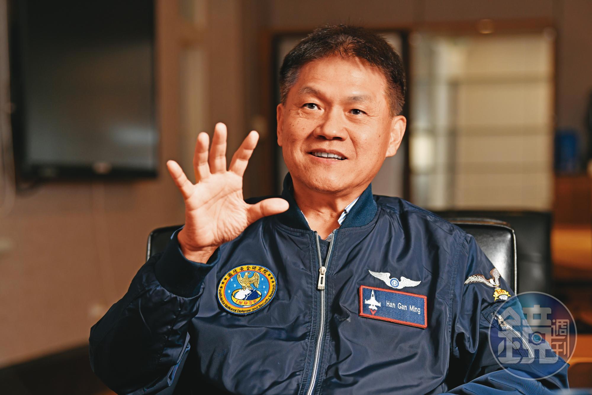 熟悉後備制度的國防院研究員韓岡明倡議,台灣應以368個鄉鎮市區為單位,建立領土防衛部隊。