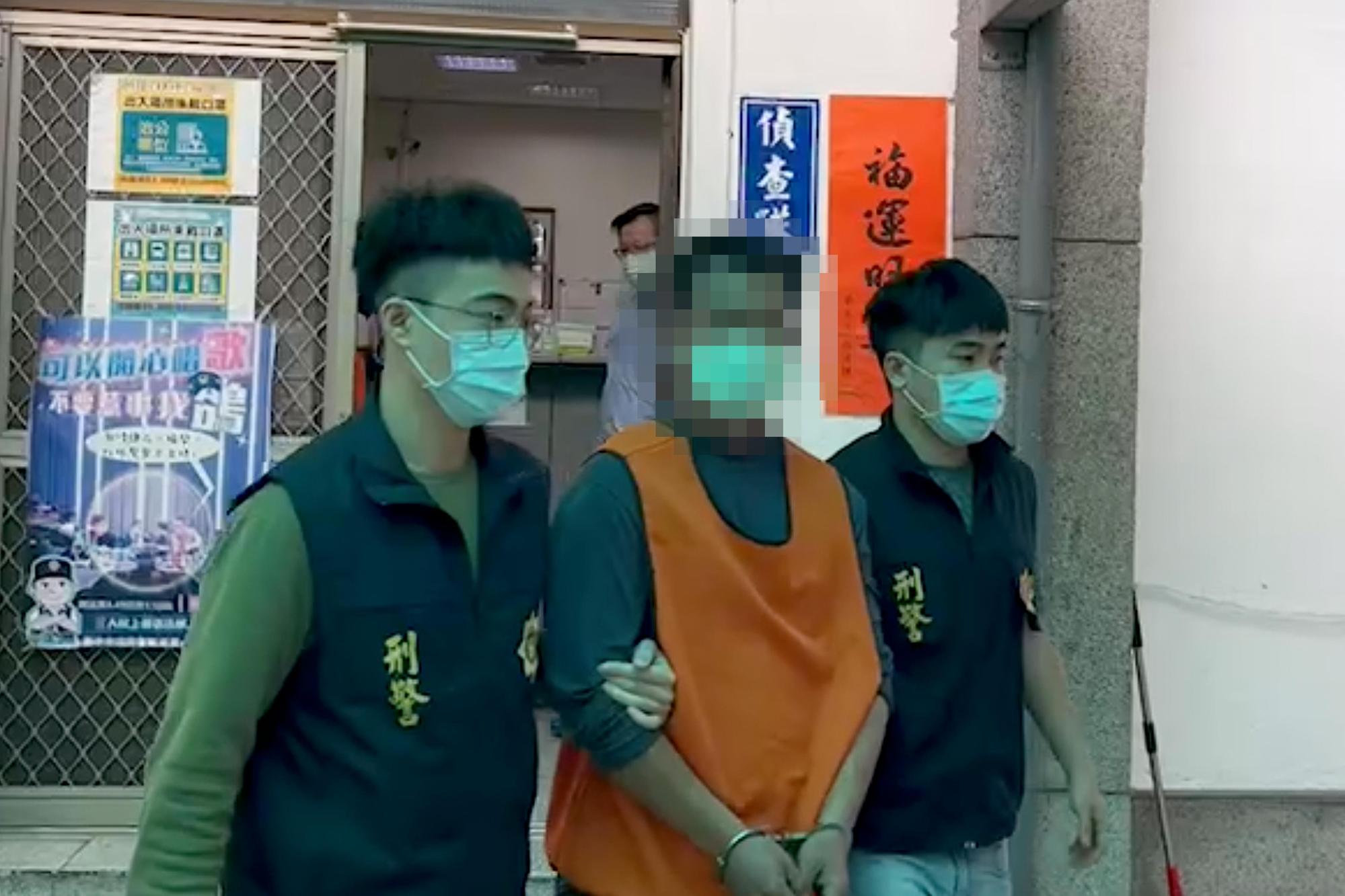 鄭姓房客因與房東曾有多次爭執，6日持打火機在2樓縱火。（警方提供）