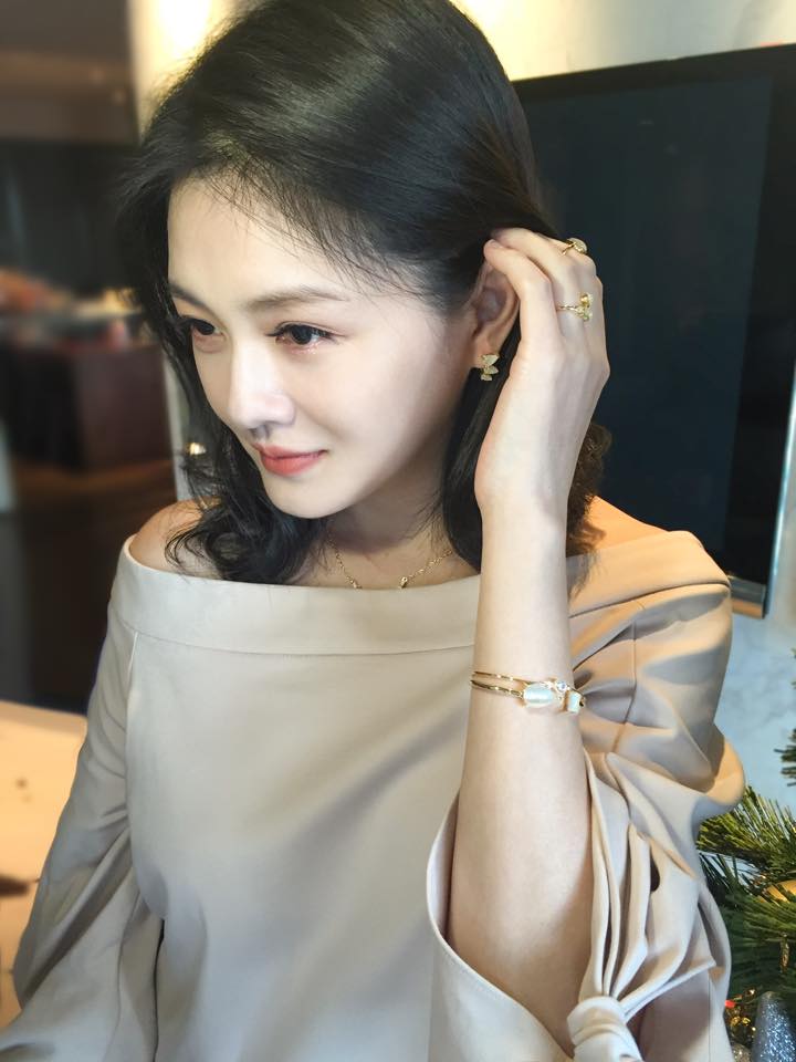 大S閃電宣布結婚,成為火熱焦點。(翻攝自大S臉書)