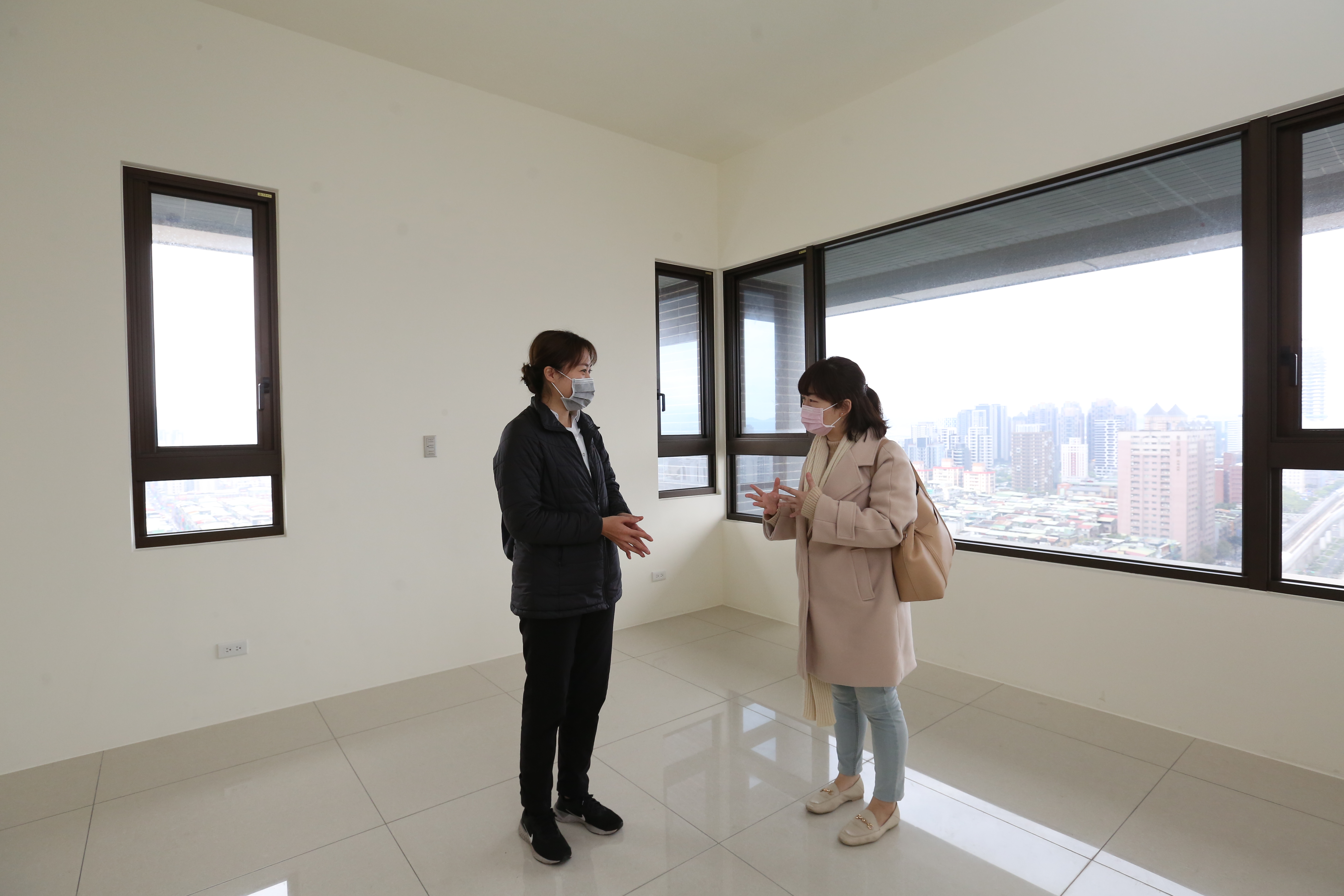 北市法務局指出，去年房市回溫，房仲消費糾紛也增加。圖為看房示意圖。（本刊資料照）