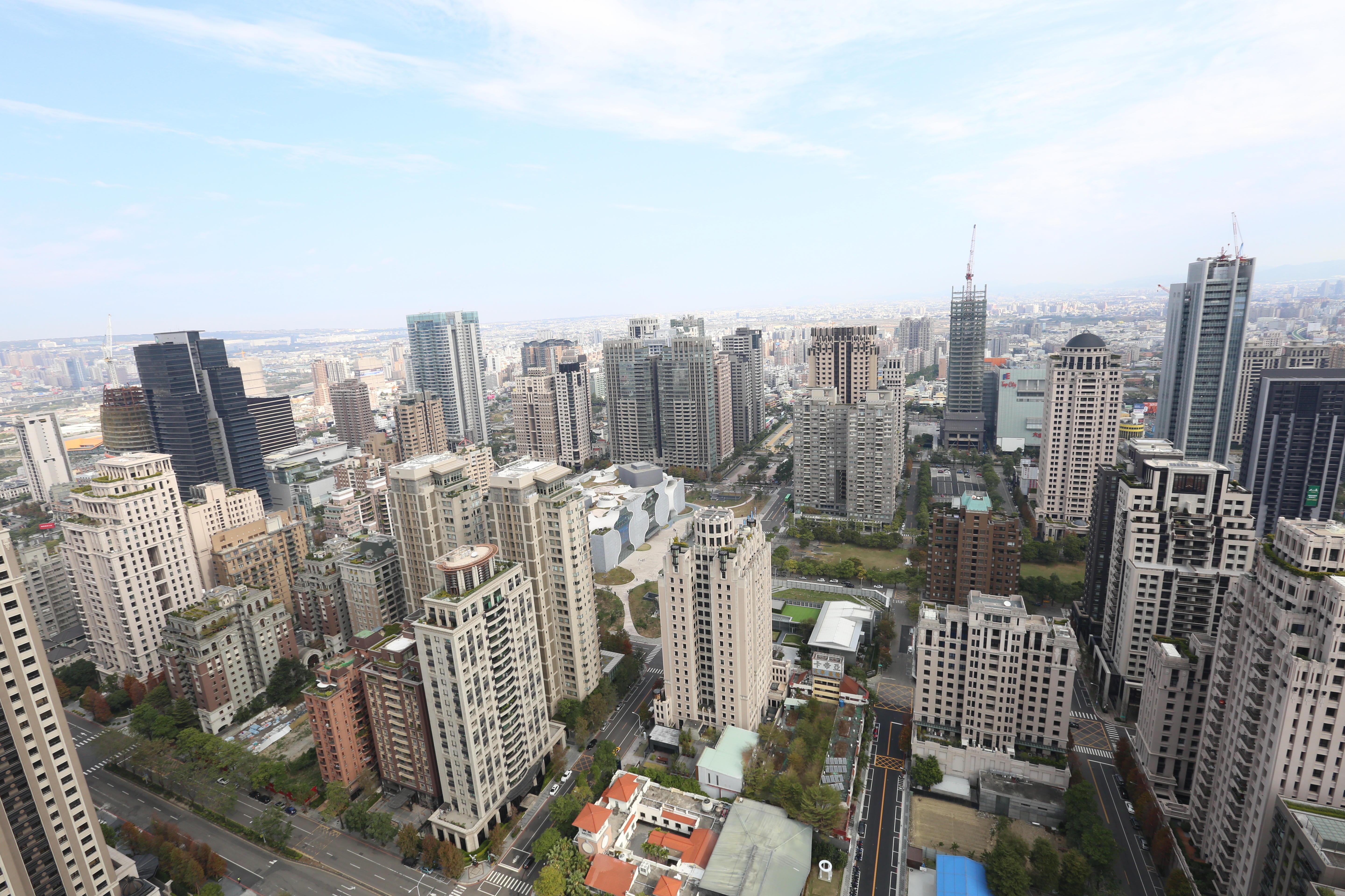 房價高漲助攻，329檔期總銷金額破7千億大關。