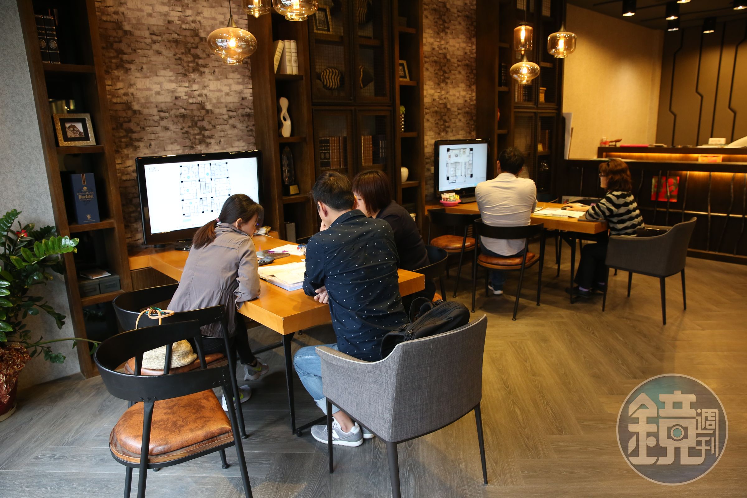 預售屋因付款彈性、低自備等特性，受許多購屋族青睞。