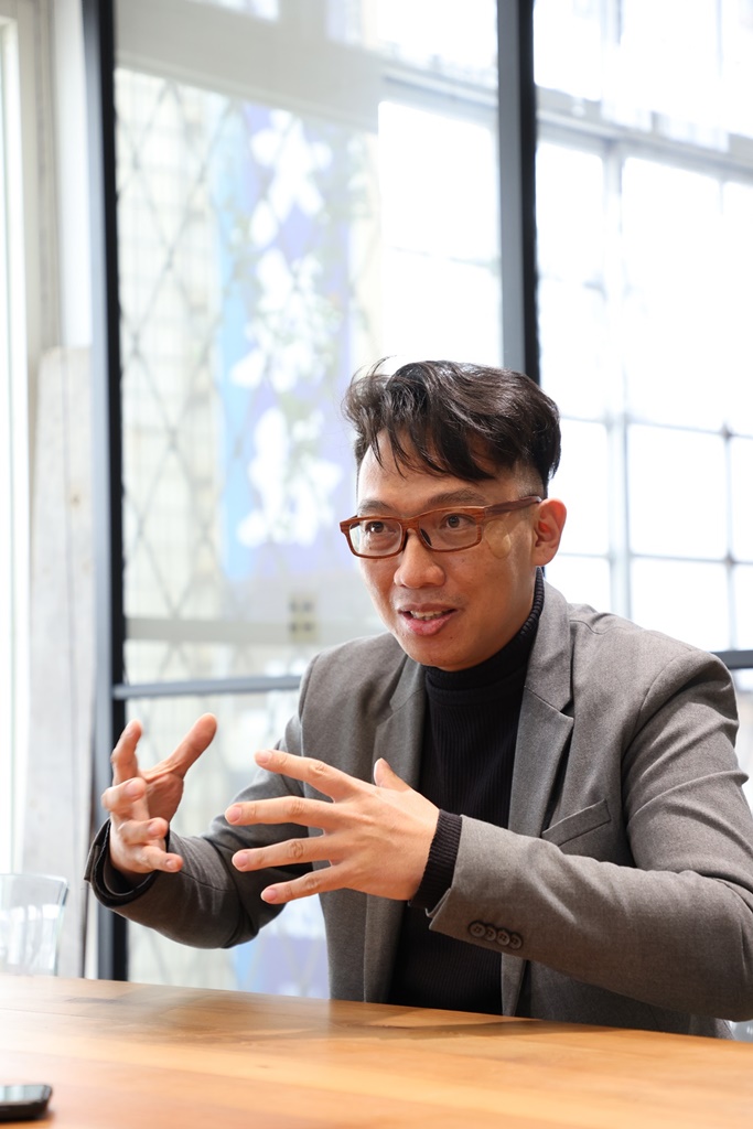 設計總監許清皓是發想整個空間的靈魂人物。
