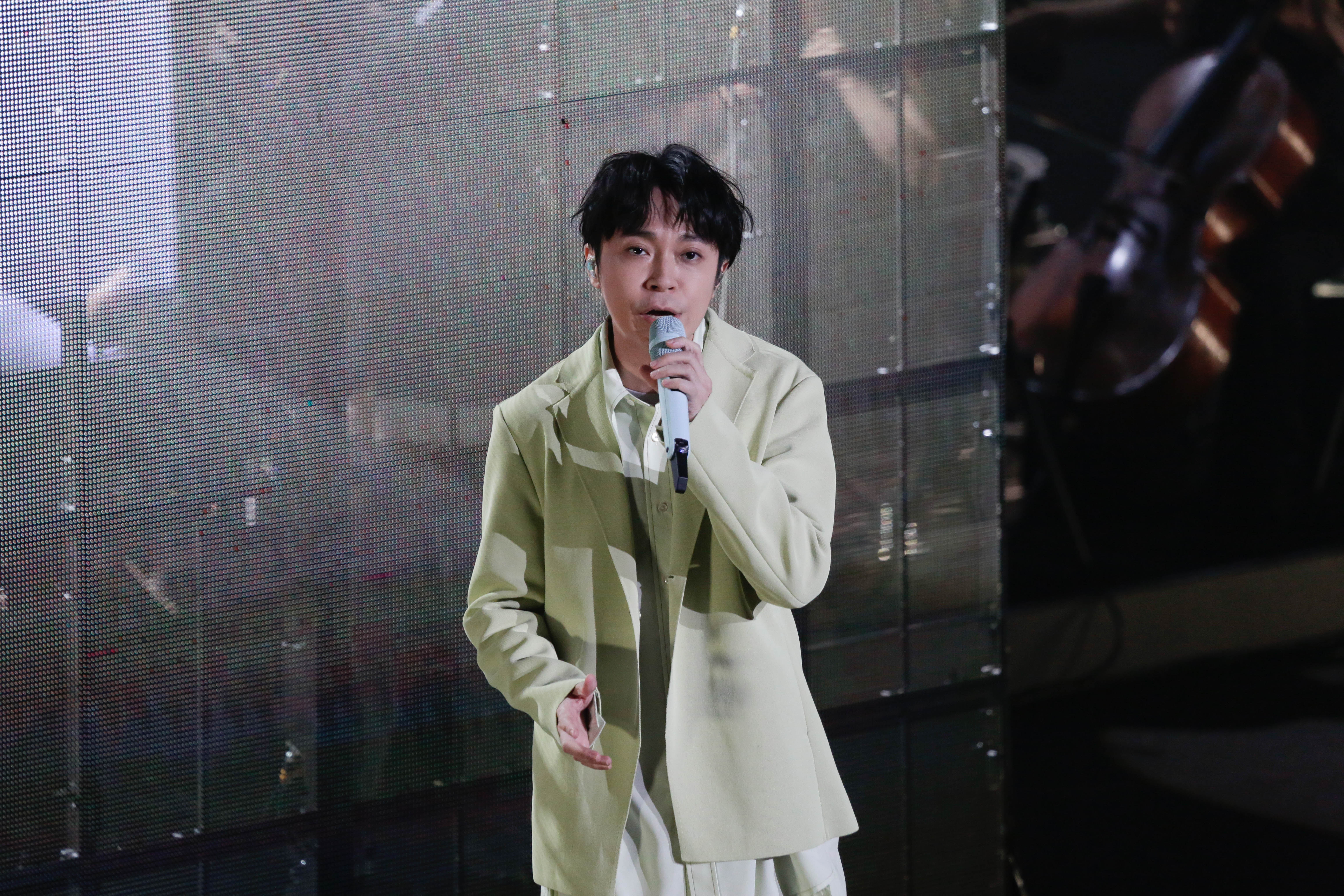 吳青峰妙語如珠。