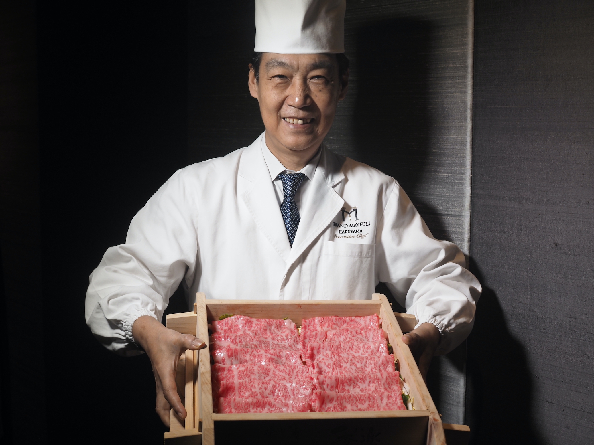 料理長湯本誠海外經驗豐富，擅長時髦的現代日本料理。