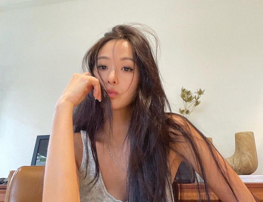 孫芸芸姐妹拋棄繼承，不需負擔孫道存的債務。（翻攝自孫芸芸IG）