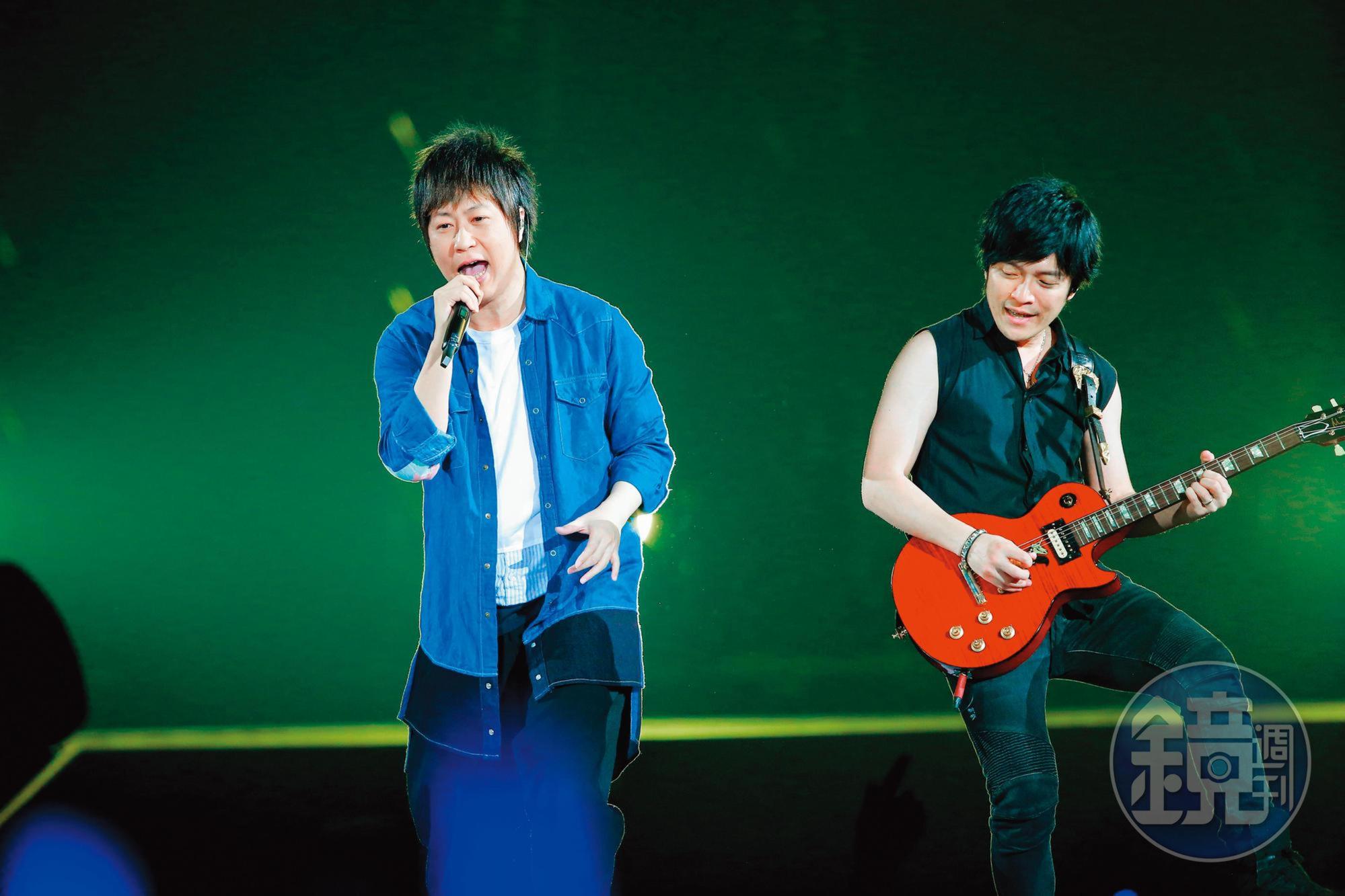 五月天演唱會一票難求。