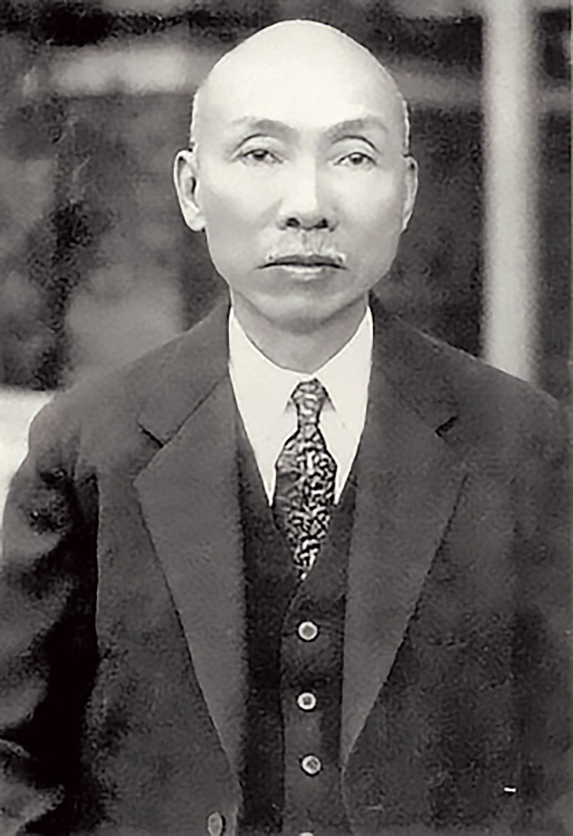 霧峰林家代表人物林獻堂不僅是政治家,還是彰化銀行第一任董事長。(翻攝霧峰林家花園林獻堂博物館園區官網)