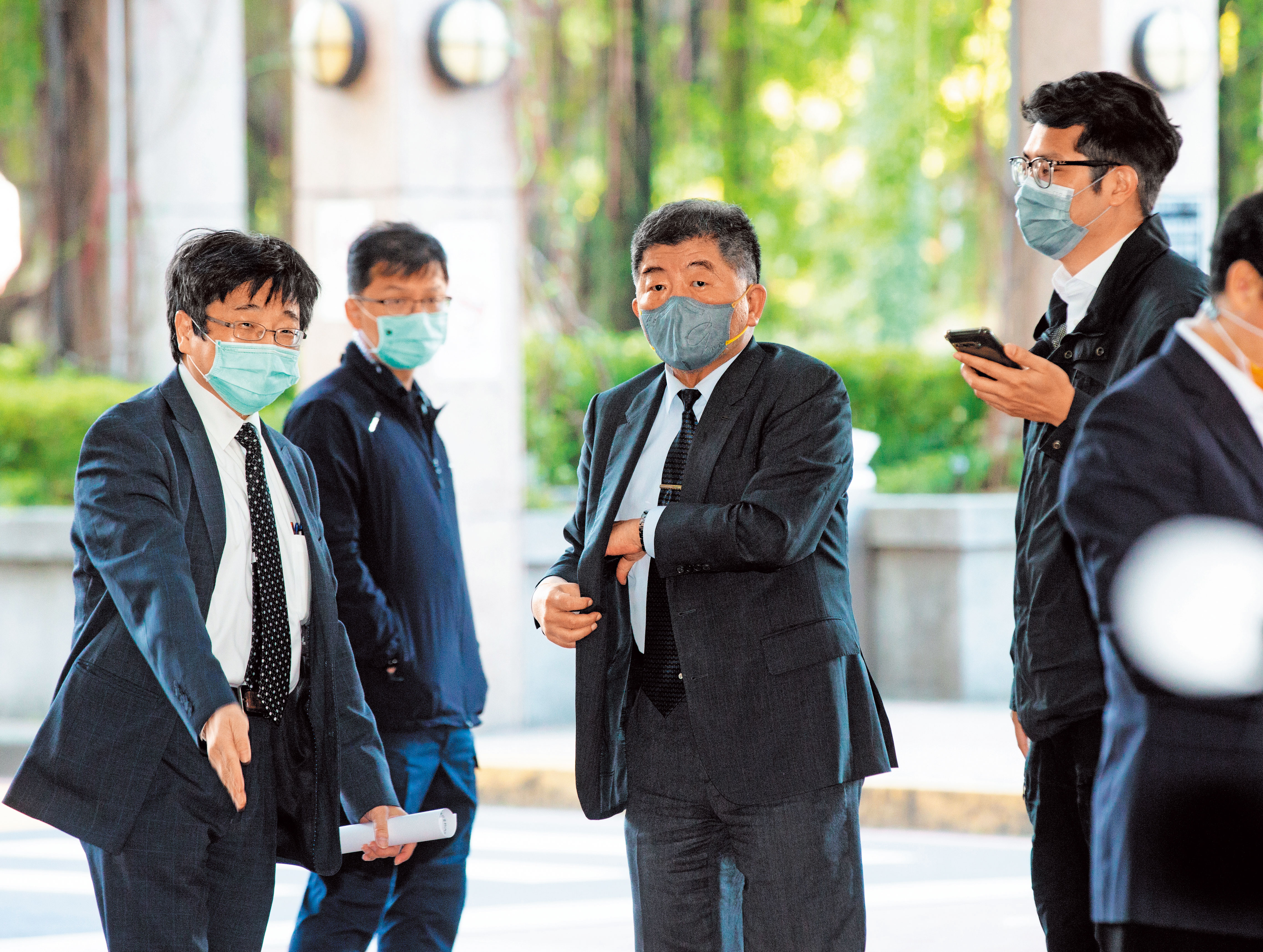 近日各方民調均顯示，陳時中支持度正緩步上升。