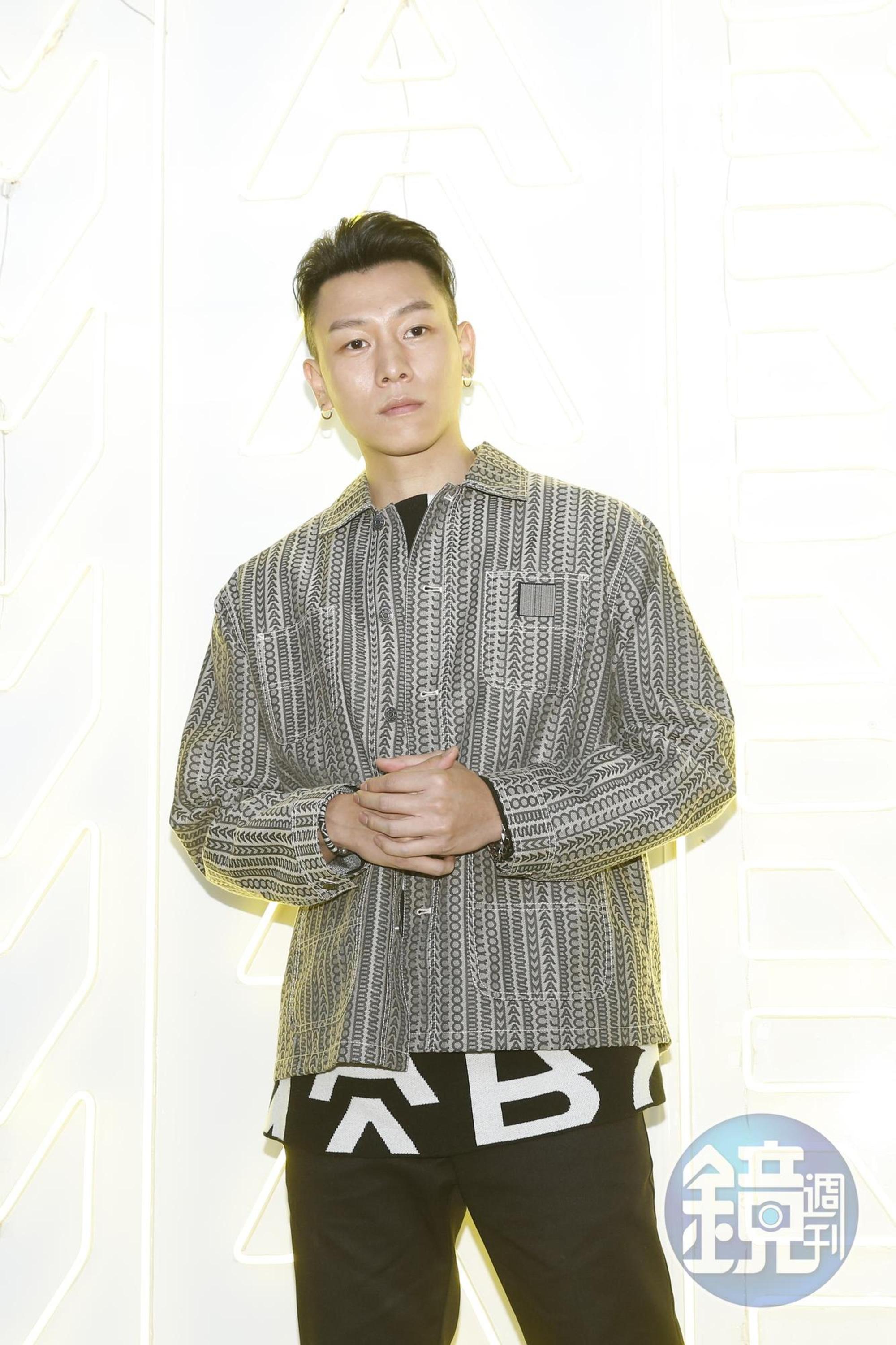瘦子表示自己鮮少穿著有著大logo的服裝,也不喜歡姓名客製化商品。