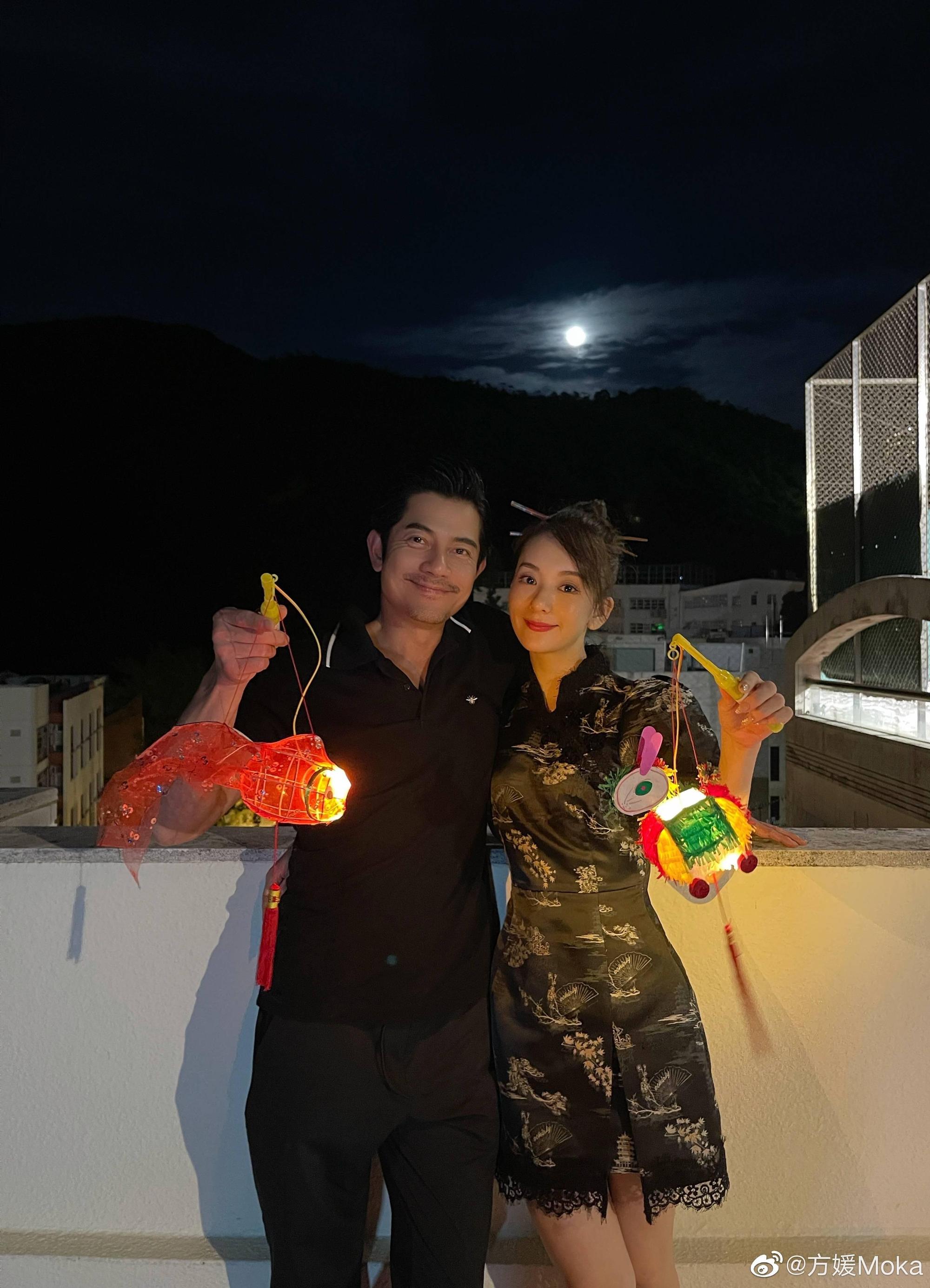 郭富城（左）或方媛（右）的微博不時會有小倆口發糖的閃照，羨煞單身族。（翻攝自方媛微博）