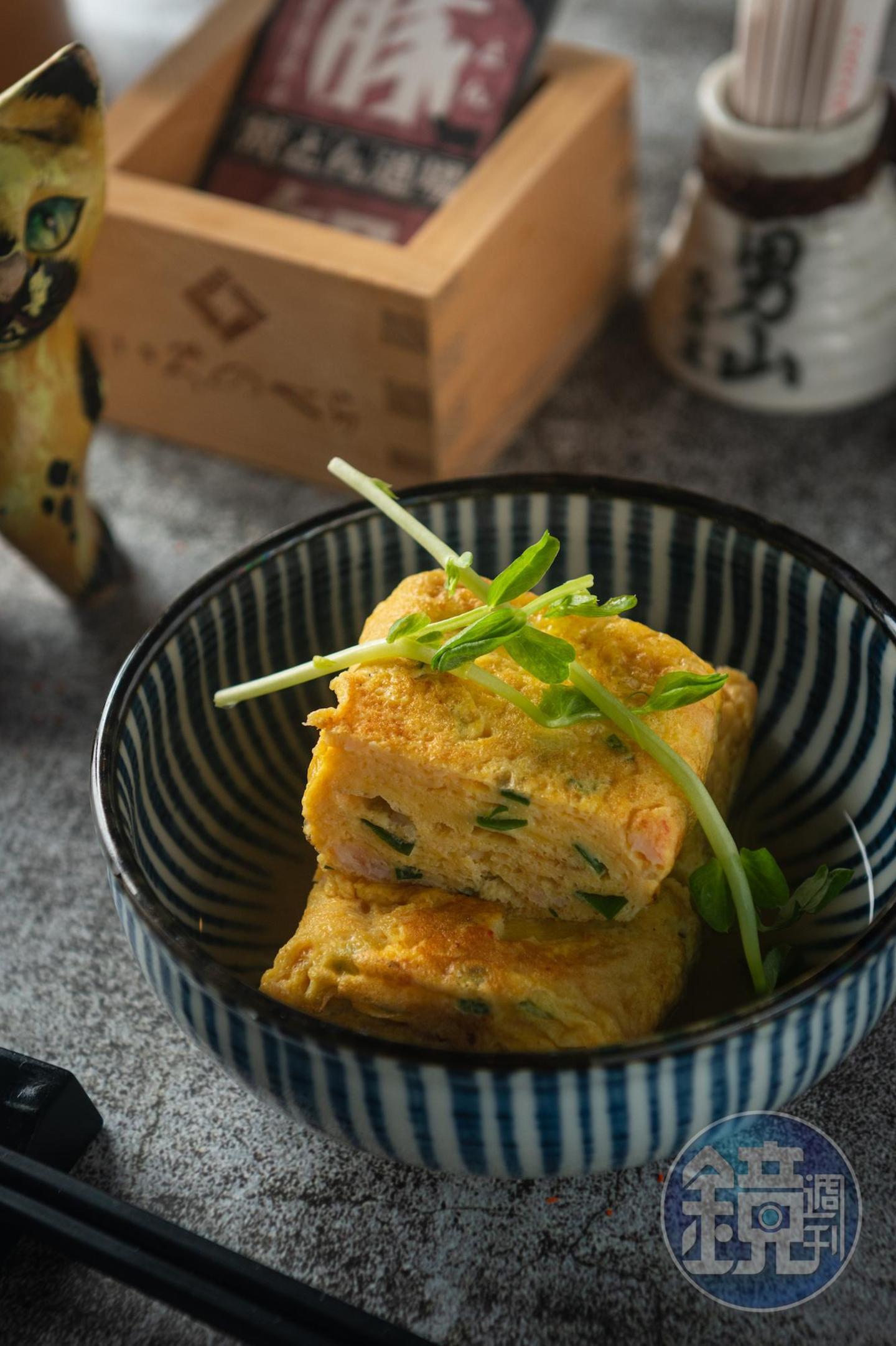 「和風蝦味蛋捲」淋上高湯特別美味。（100元／小份）