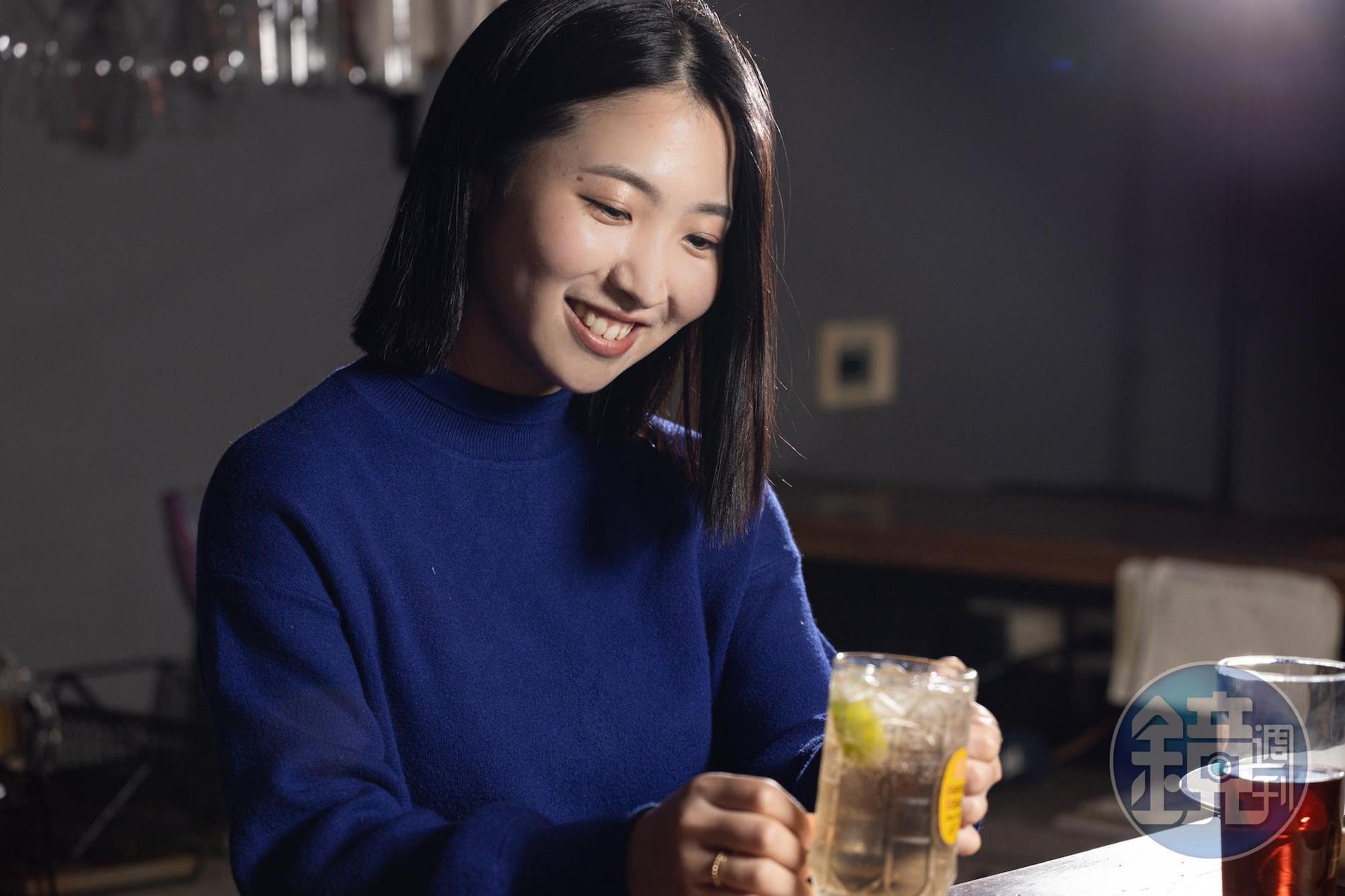 中文流利、來自日本廣島的可愛留學生Rena，課餘時在蕾bistro打工。