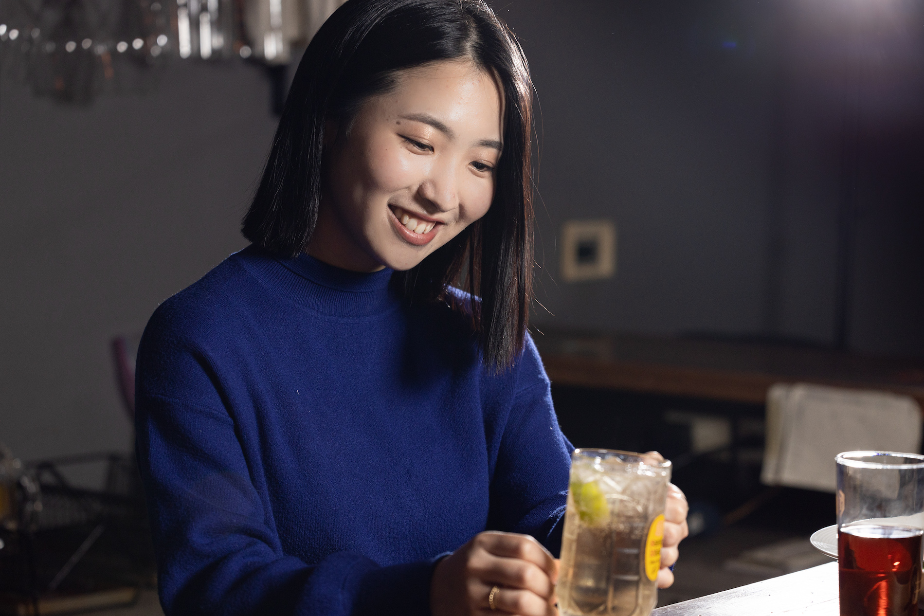中文流利、來自日本廣島的可愛留學生Rena，課餘時在蕾bistro打工。