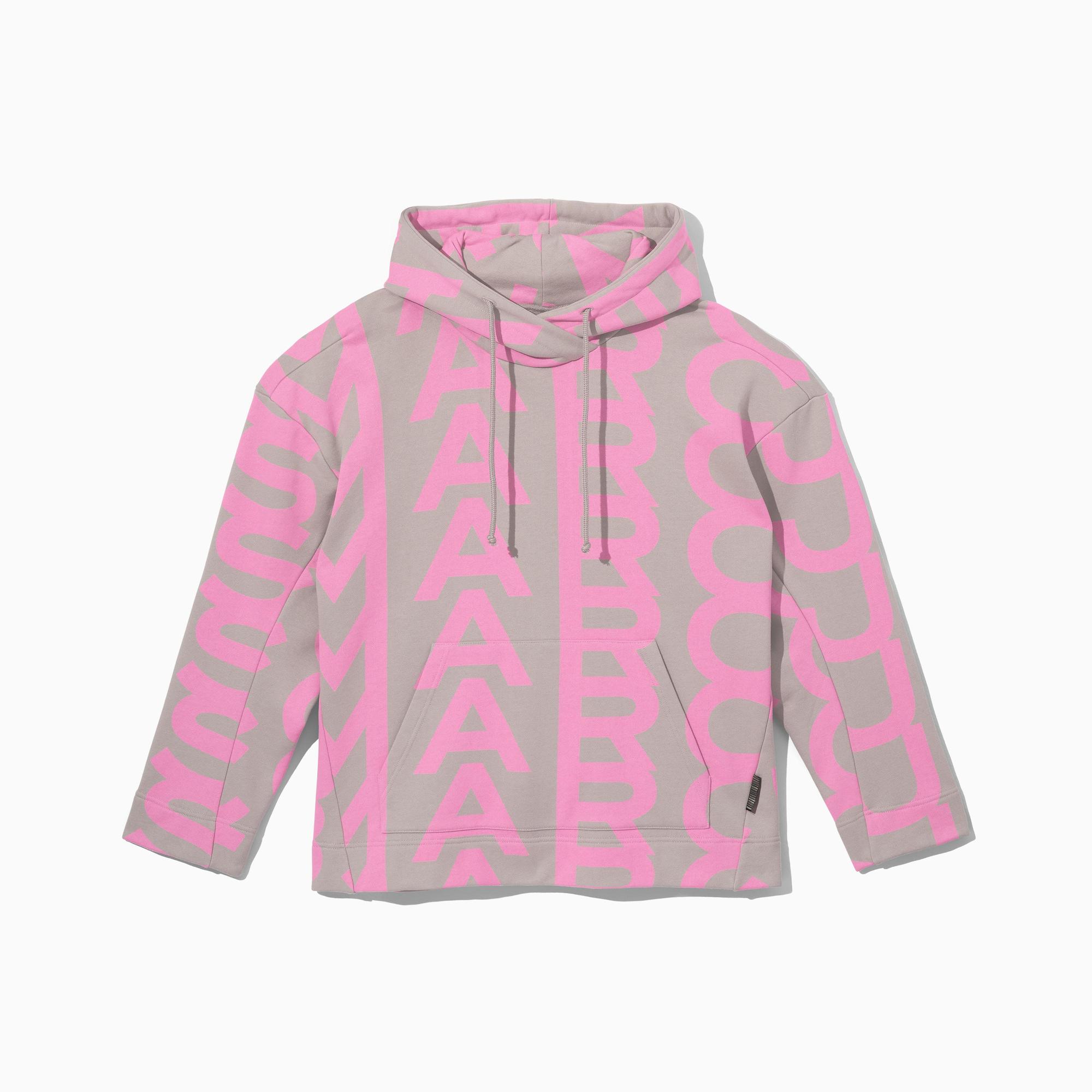 Marc Jacobs粉灰Monogram連帽長袖上衣。NT$17,900(俊思提供)