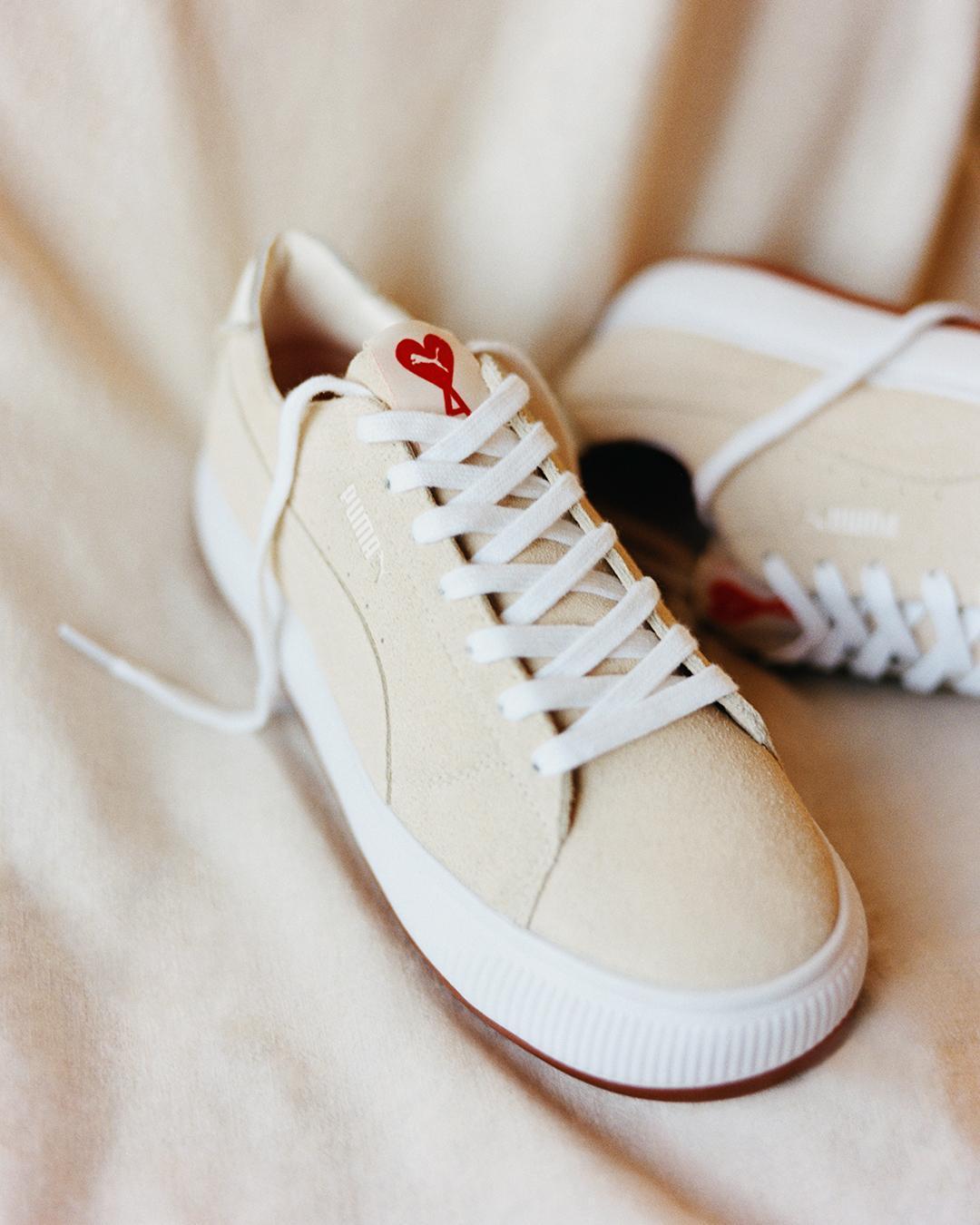 Suede Mayu與AMI聯名鞋款。NT$4,580(PUMA提供)