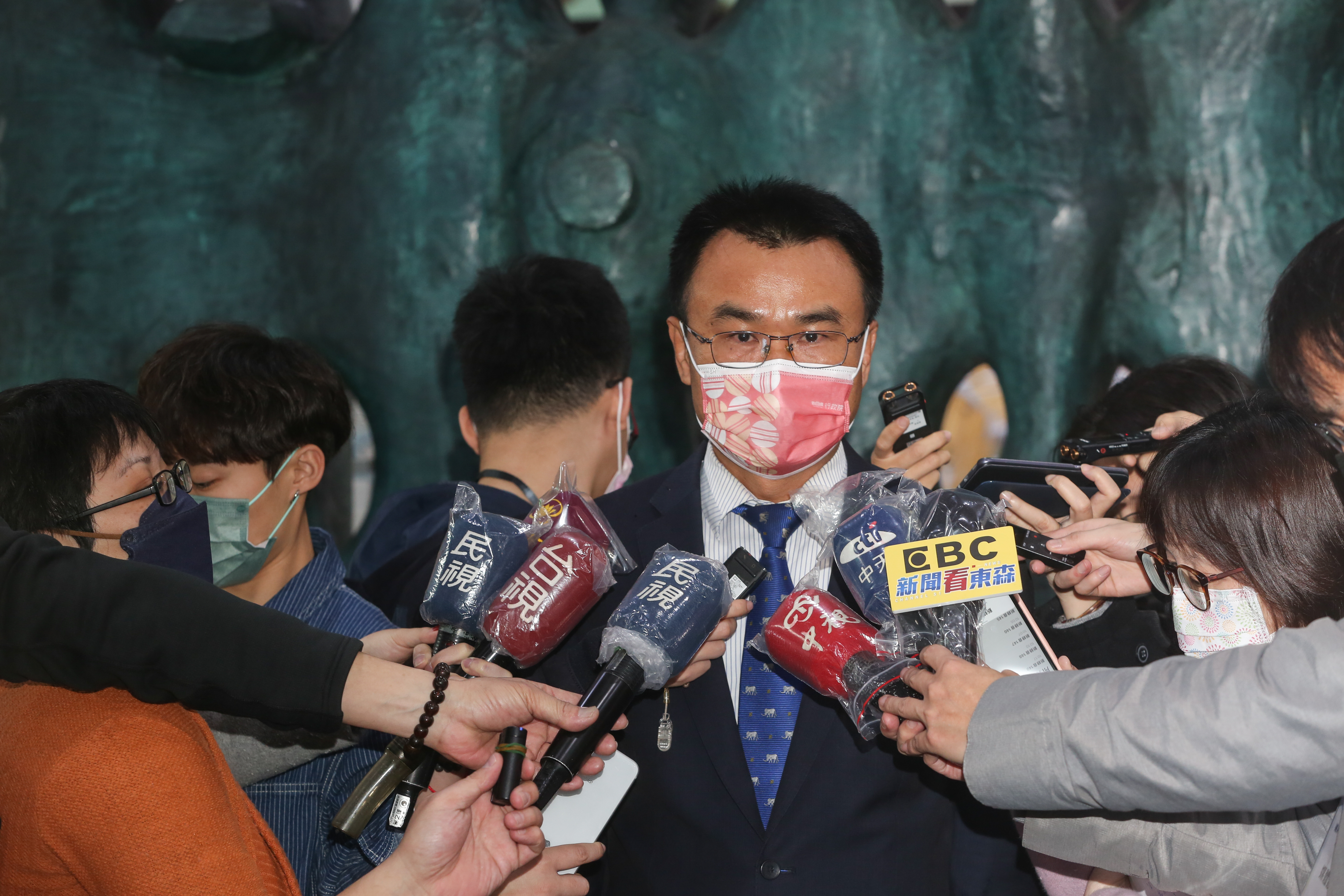 陳吉仲被黨內點名是適合參選雲林縣長的候選人，他回應強調現在人在農委會，就把目前的工作做好，「一心不能兩用」。（本刊資料照）