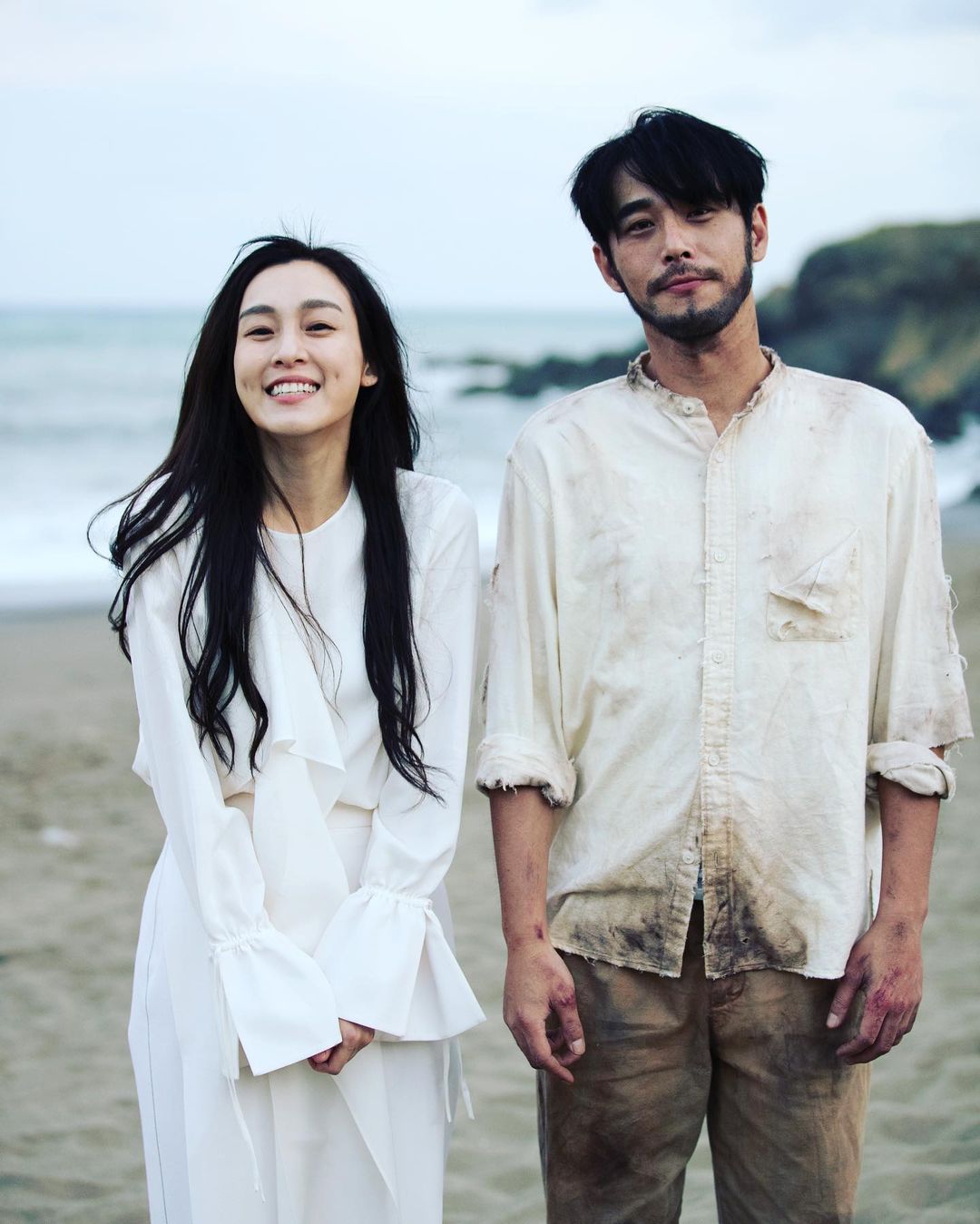 范范出新歌〈王國〉，特別找來男星黃騰浩拍攝MV。（翻攝范范IG）