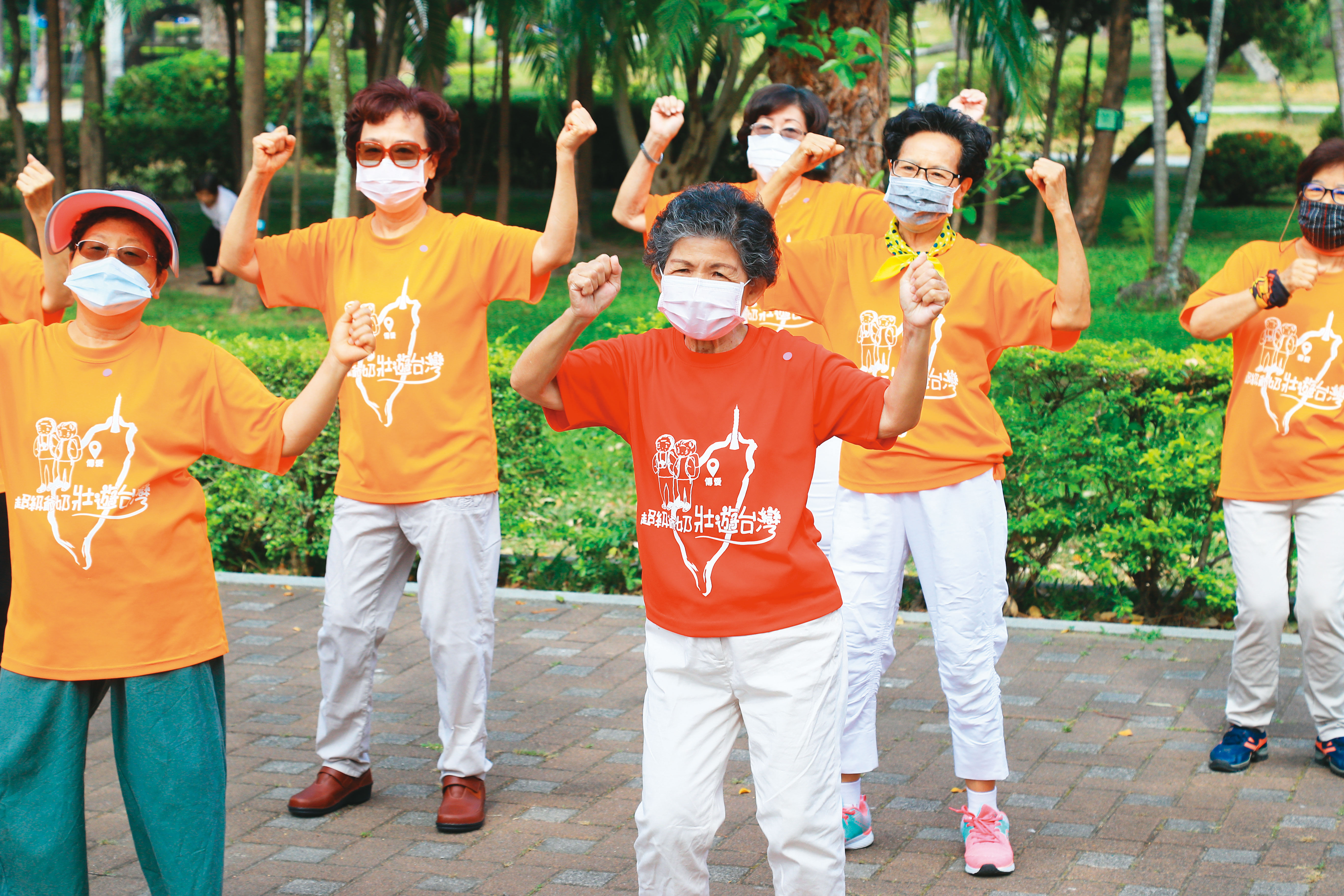 銀髮族因生理機能改變，更需客製化飲食菜單，提供完整營養。